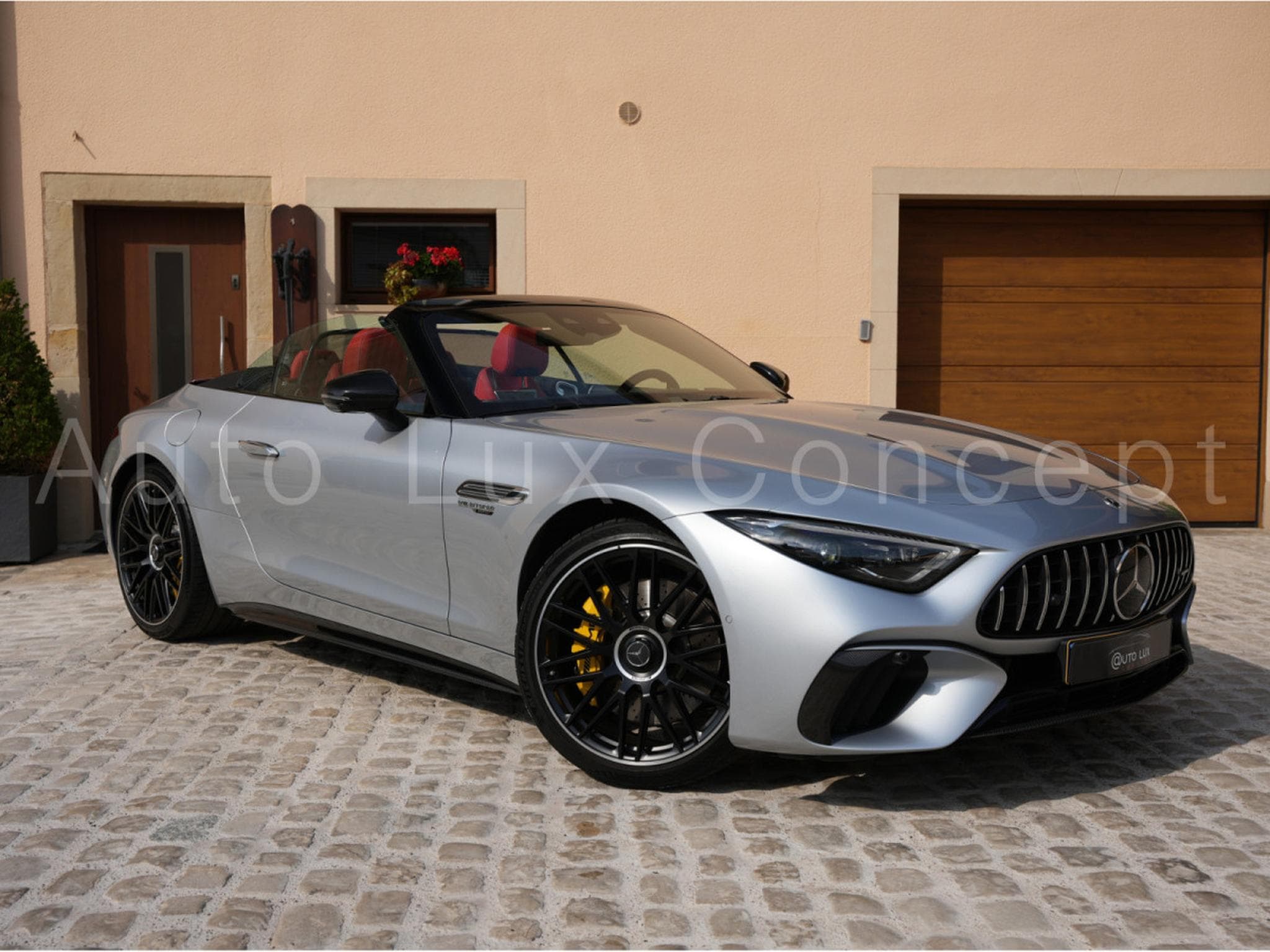 Mercedes SL 63 AMG ROADSTER/CARBON/PREMIUM PLUS (2024) - Photo 2