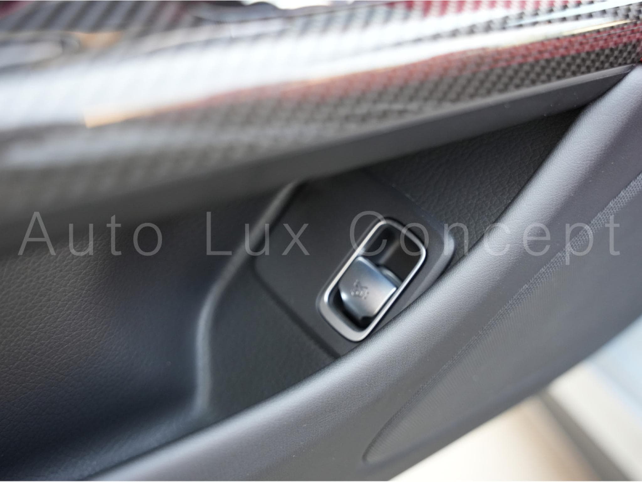 Mercedes SL 63 AMG ROADSTER/CARBON/PREMIUM PLUS (2024) - Photo 26