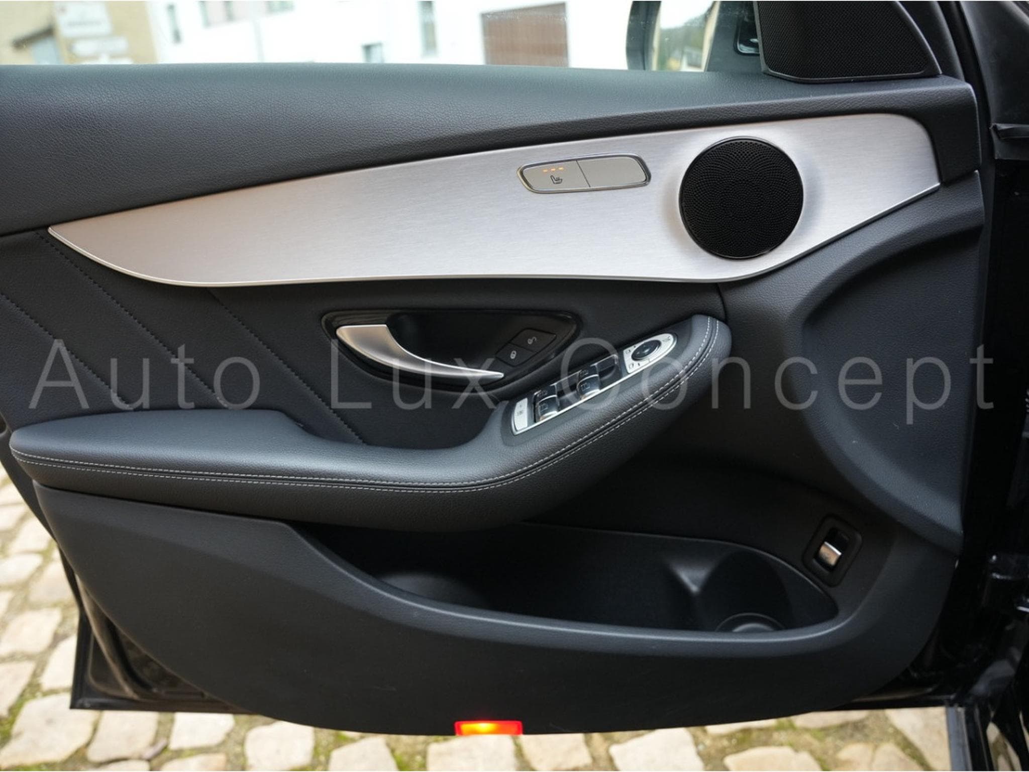 Mercedes C 180 Break AMG Line 9G-TRONIC (2020) - Photo 10