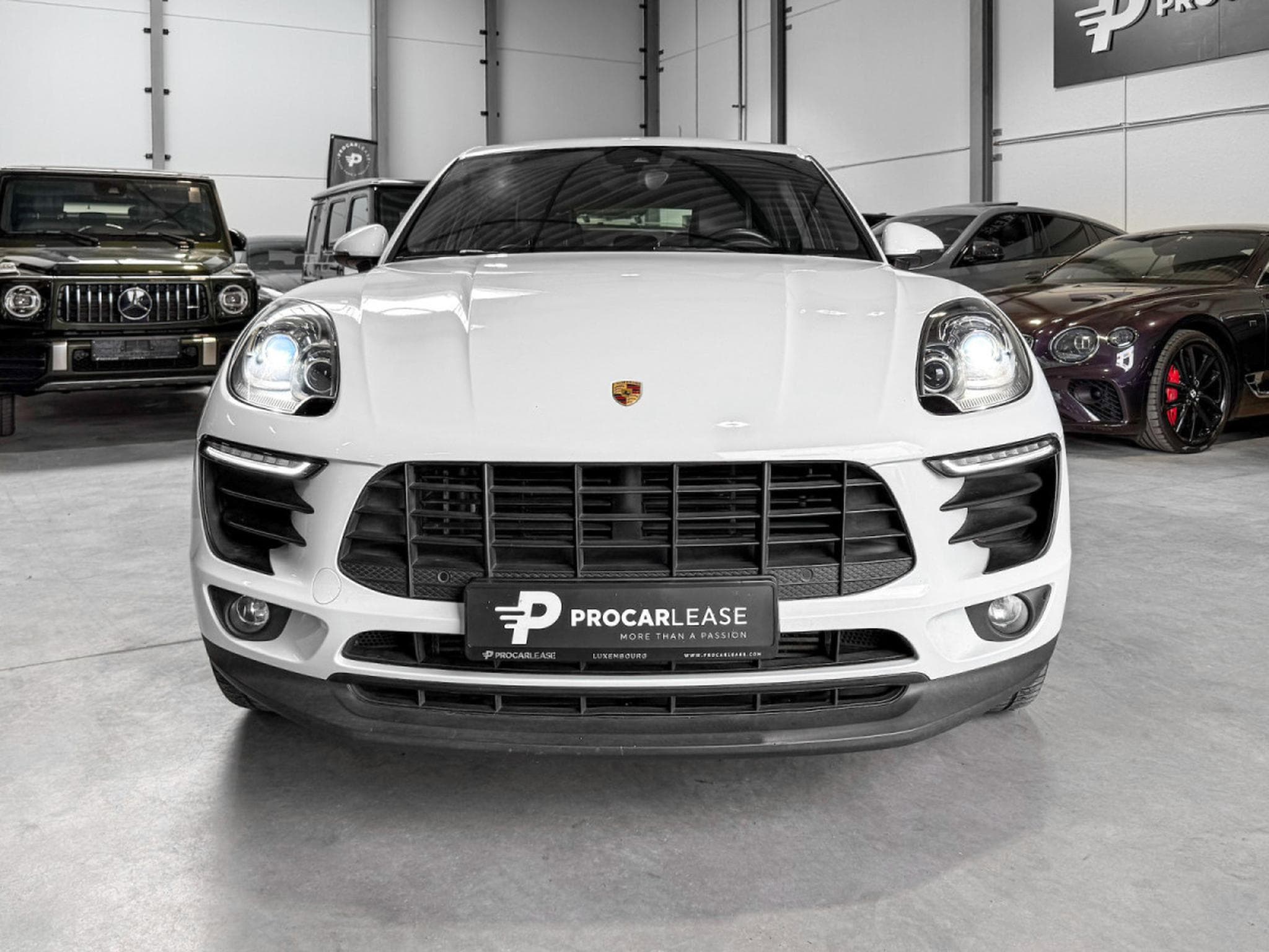 Porsche Macan Macan/Camera/18/Bi-Xenon/(PDLS)/Alcantara (2017) - Photo 3