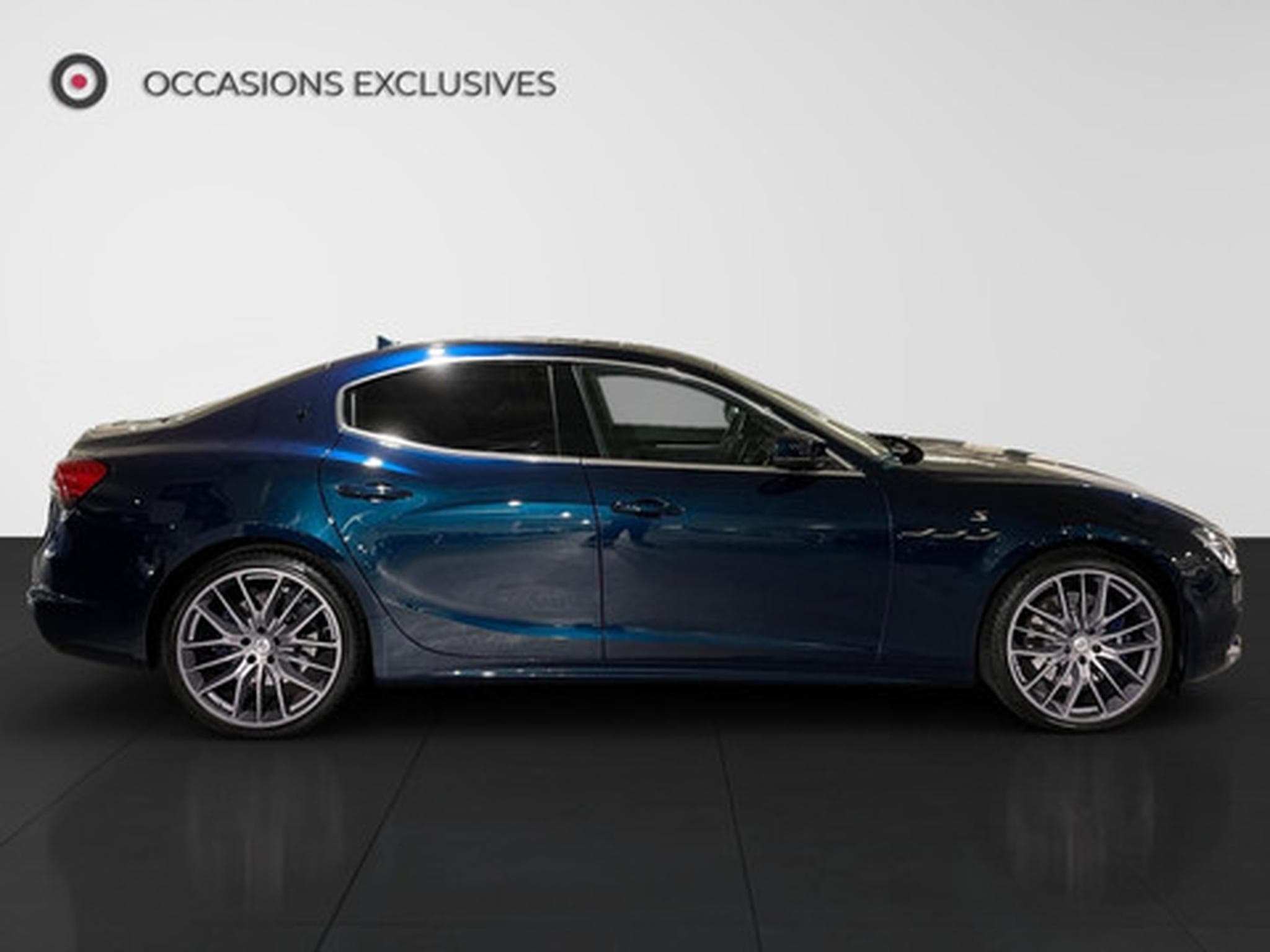 Maserati Ghibli 3.0 V6 Modena S Aut. 4x4 (2022) - Photo 17