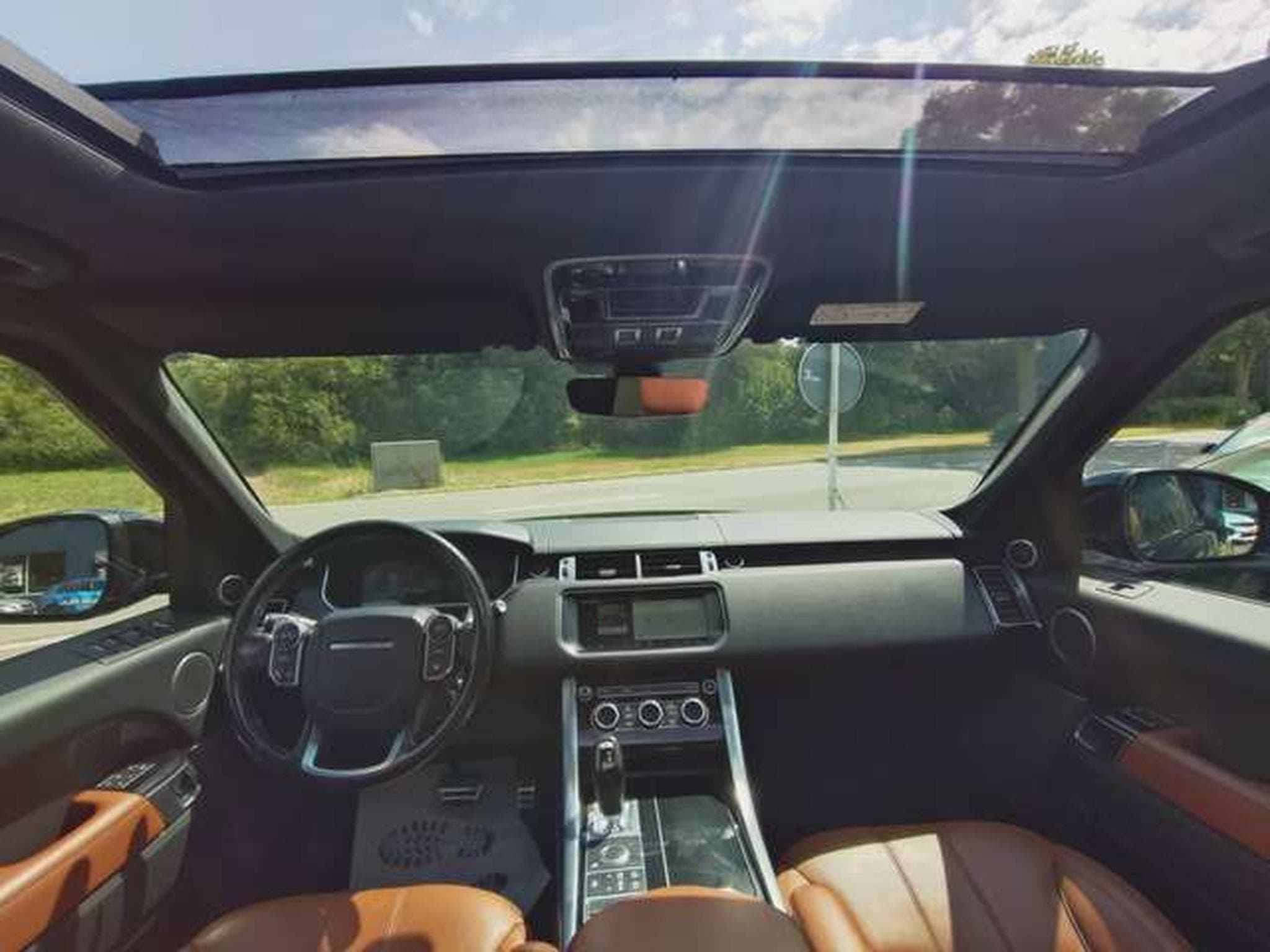 Land-Rover Range Rover Sport HSE (2017) - Photo 9