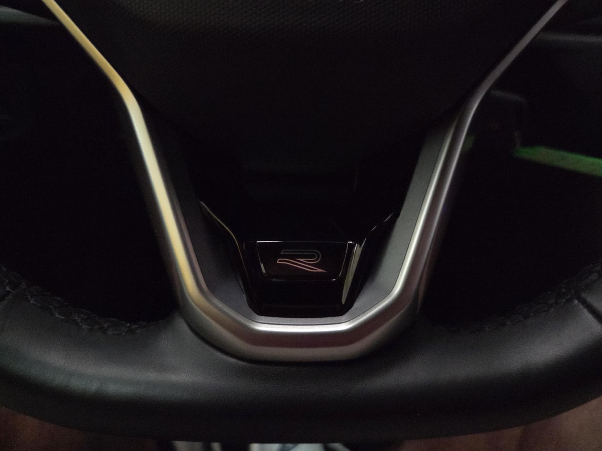 VW Polo TSI R-LINE 95CV (2023) - Photo 15