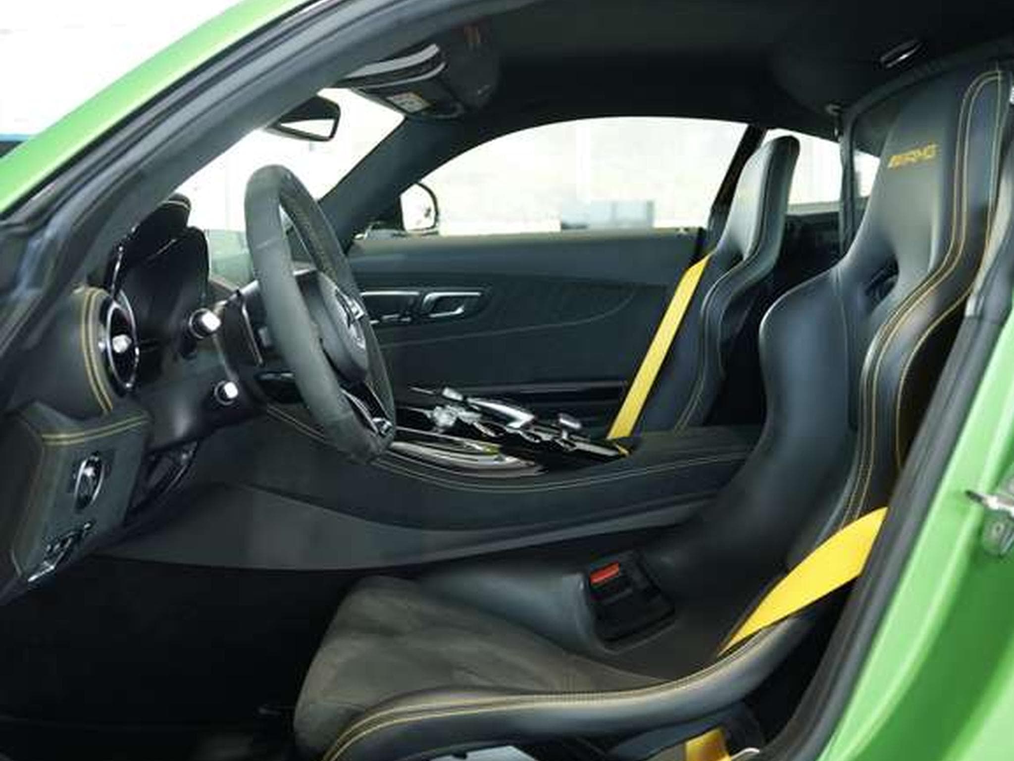 Mercedes AMG GT R Coupé *Keramik*Carbon*NO OPF*11Tsd*Burm (2019) - Photo 34