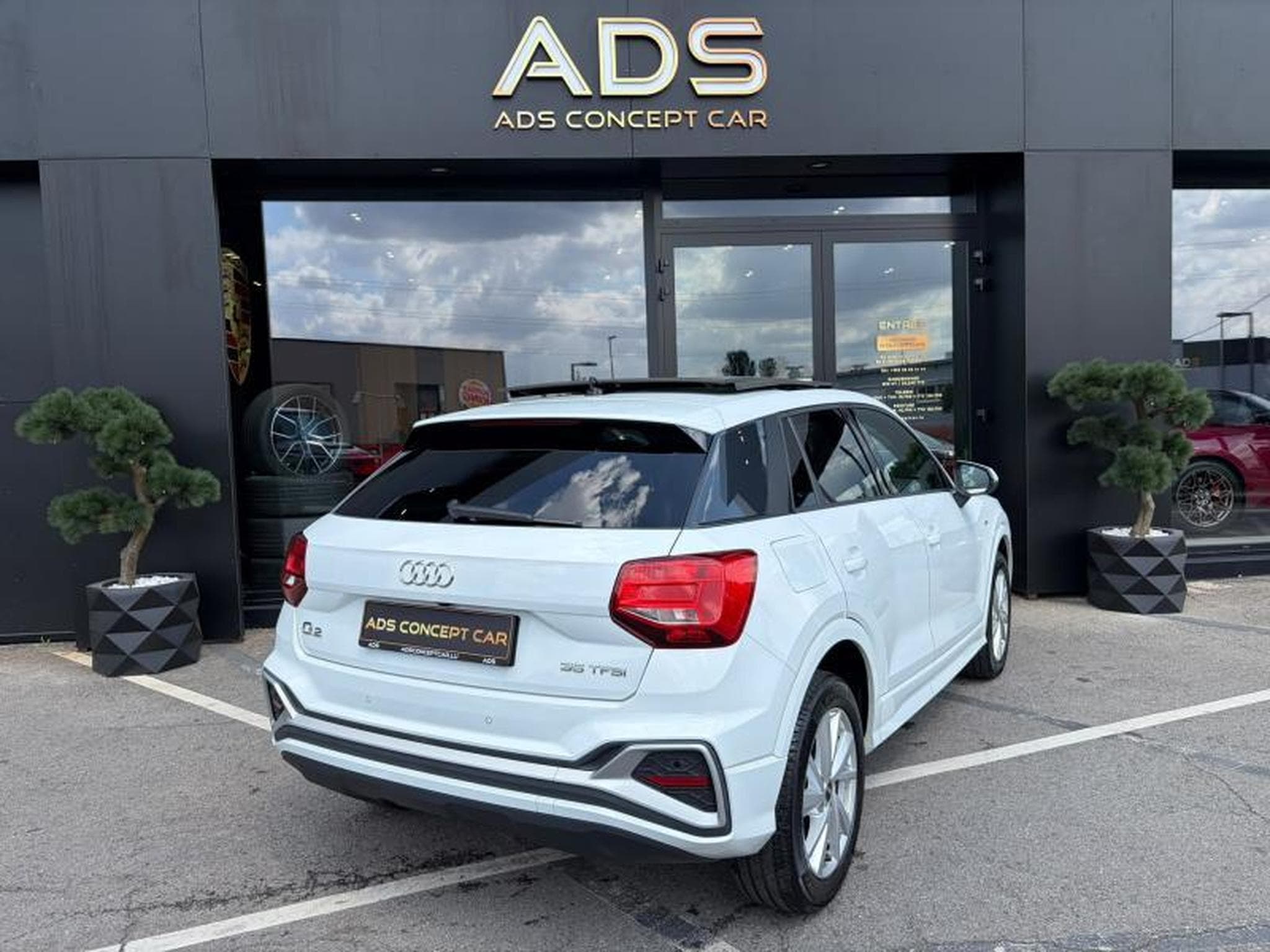 Audi Q2 S line/Toit Ouvrant/Sièges chauffants/ACC (2022) - Photo 3