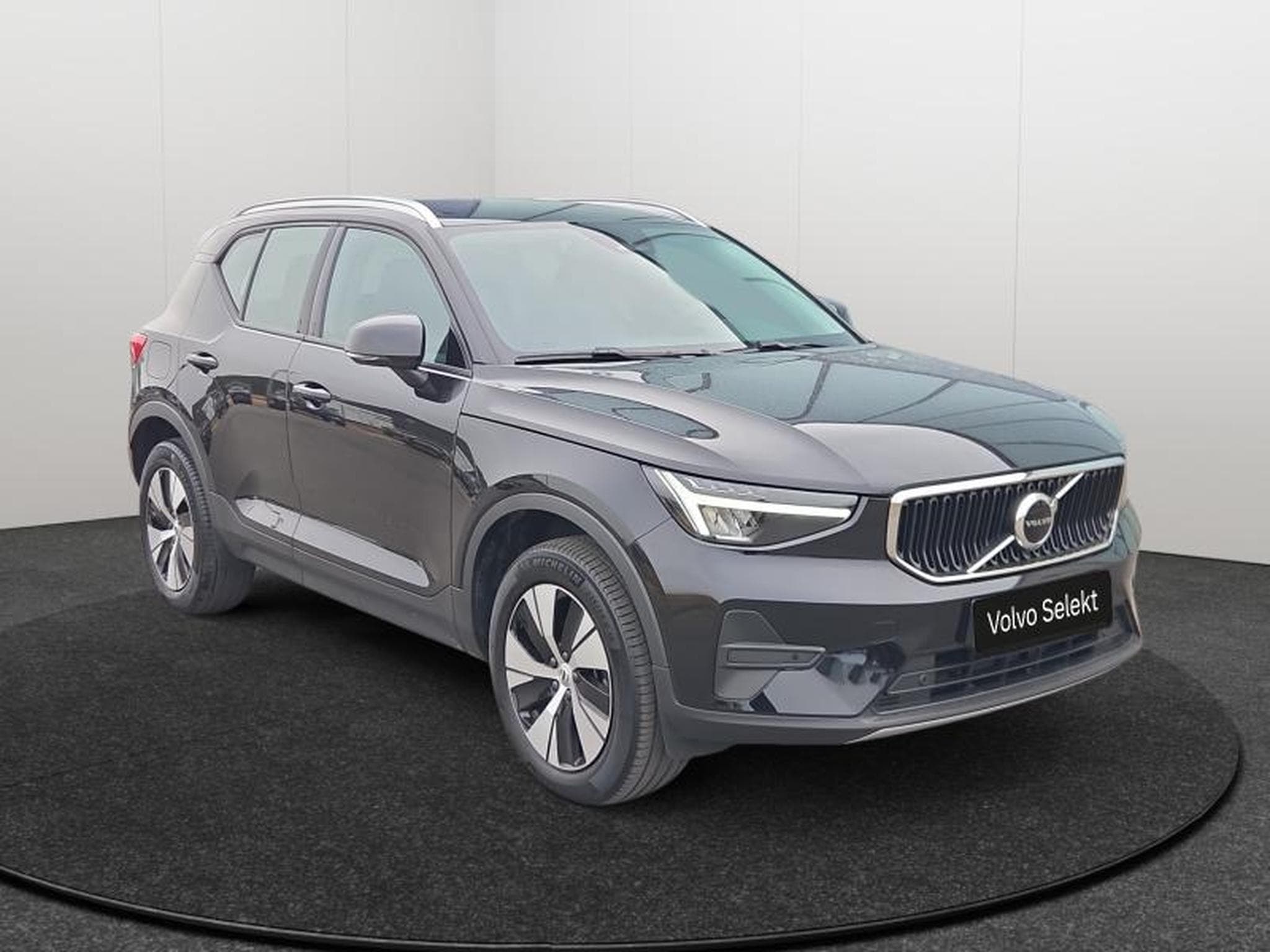 Volvo XC40 B3 Core 2026 / Essence (2025) - Photo 7