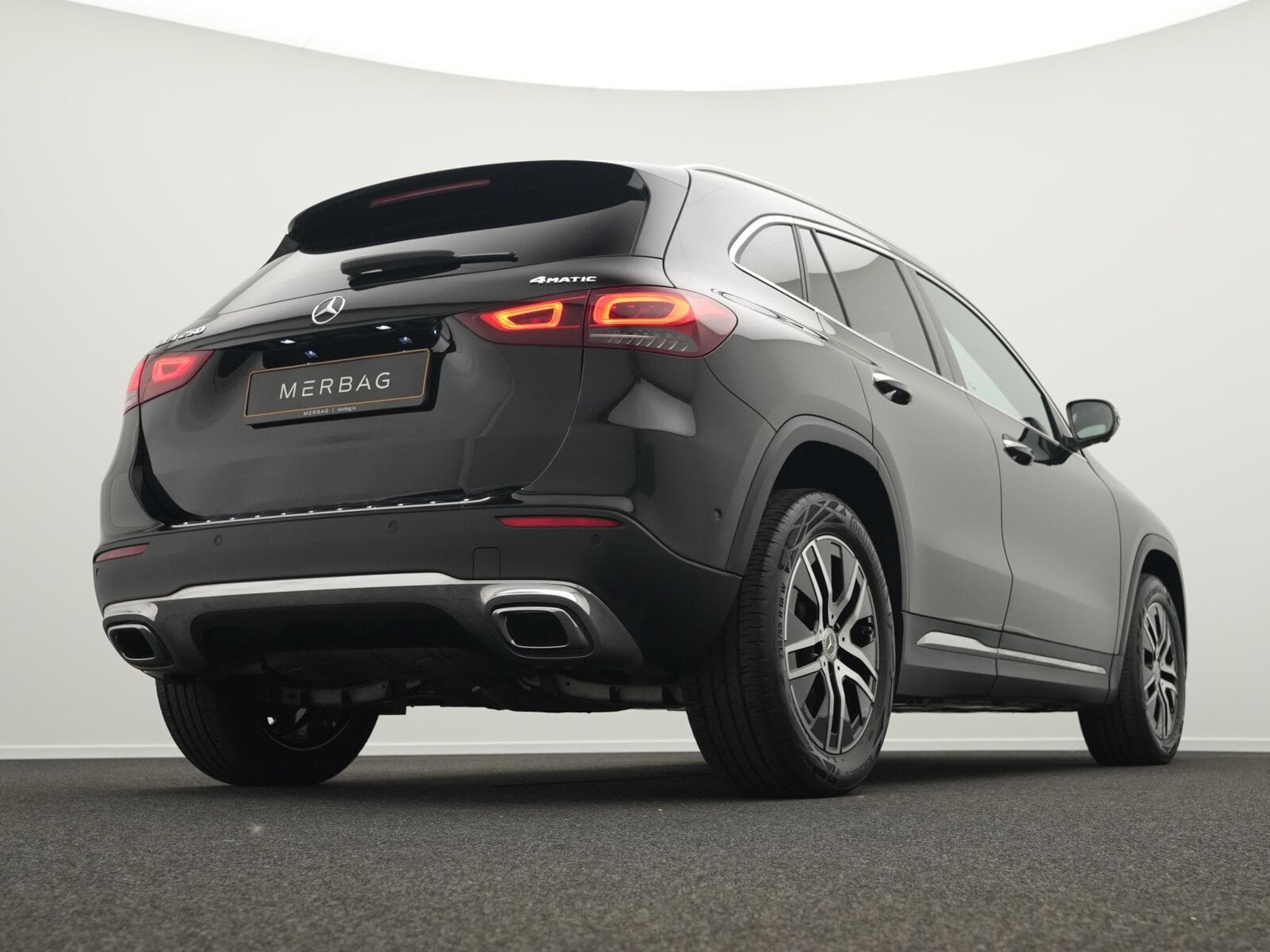 Mercedes GLA 250 4MATIC Off-Roader Multi+360°+Apple (2022) - Photo 9