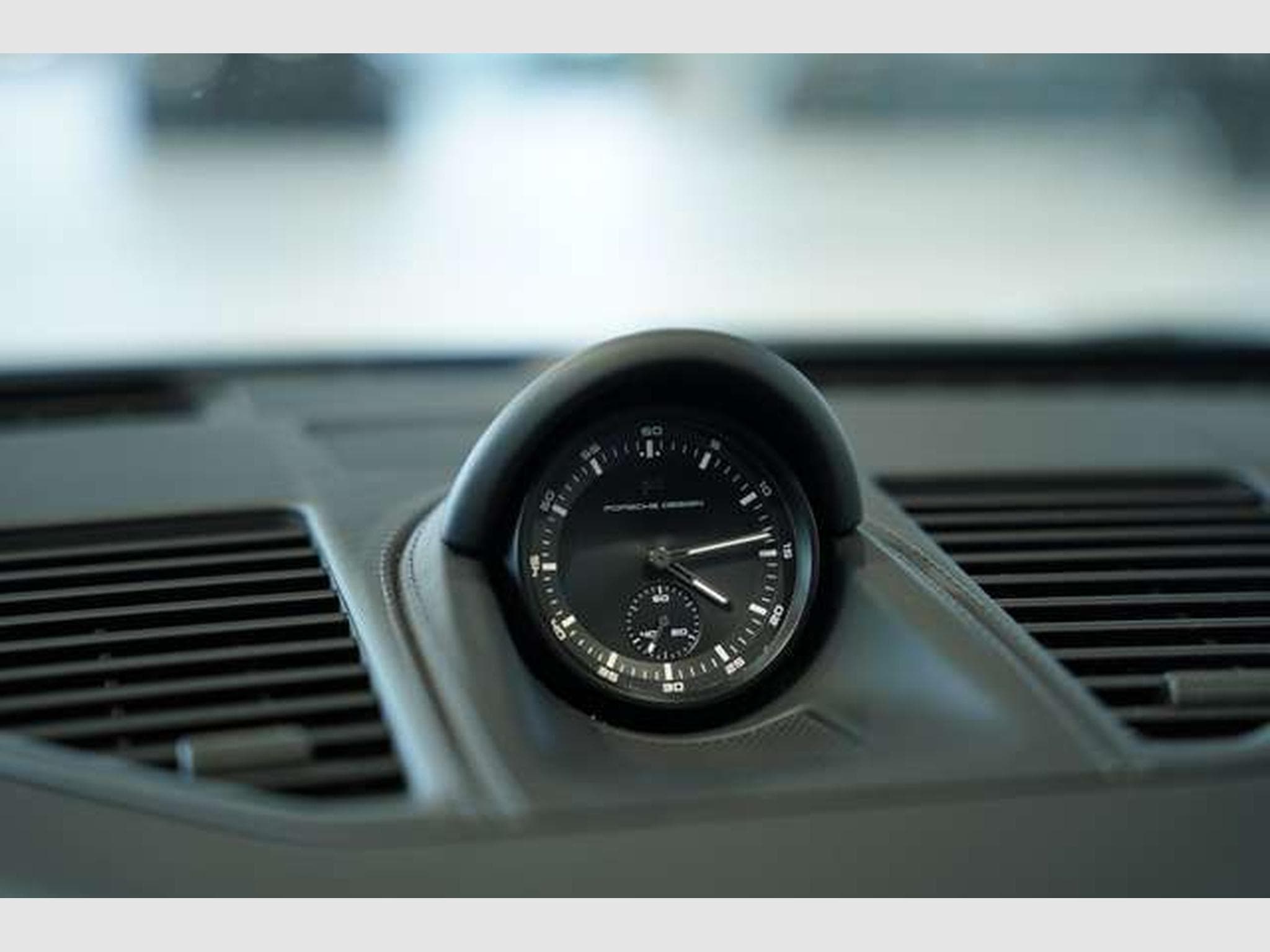 Porsche 911 Carrera GTS T-Hybrid *LIFT *Aero-Kit (2025) - Photo 40