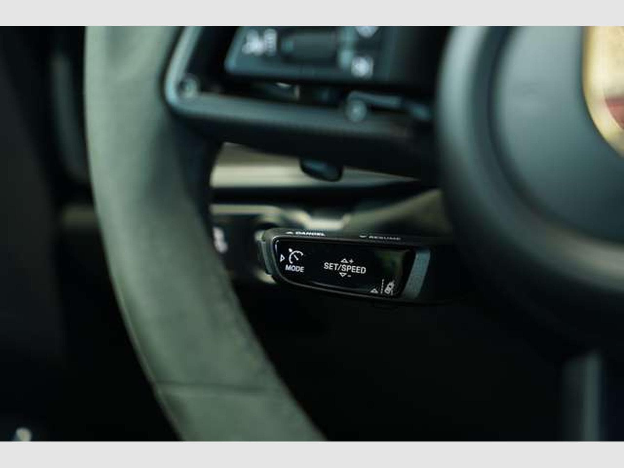 Porsche 911 Carrera GTS T-Hybrid *LIFT *Aero-Kit (2025) - Photo 45