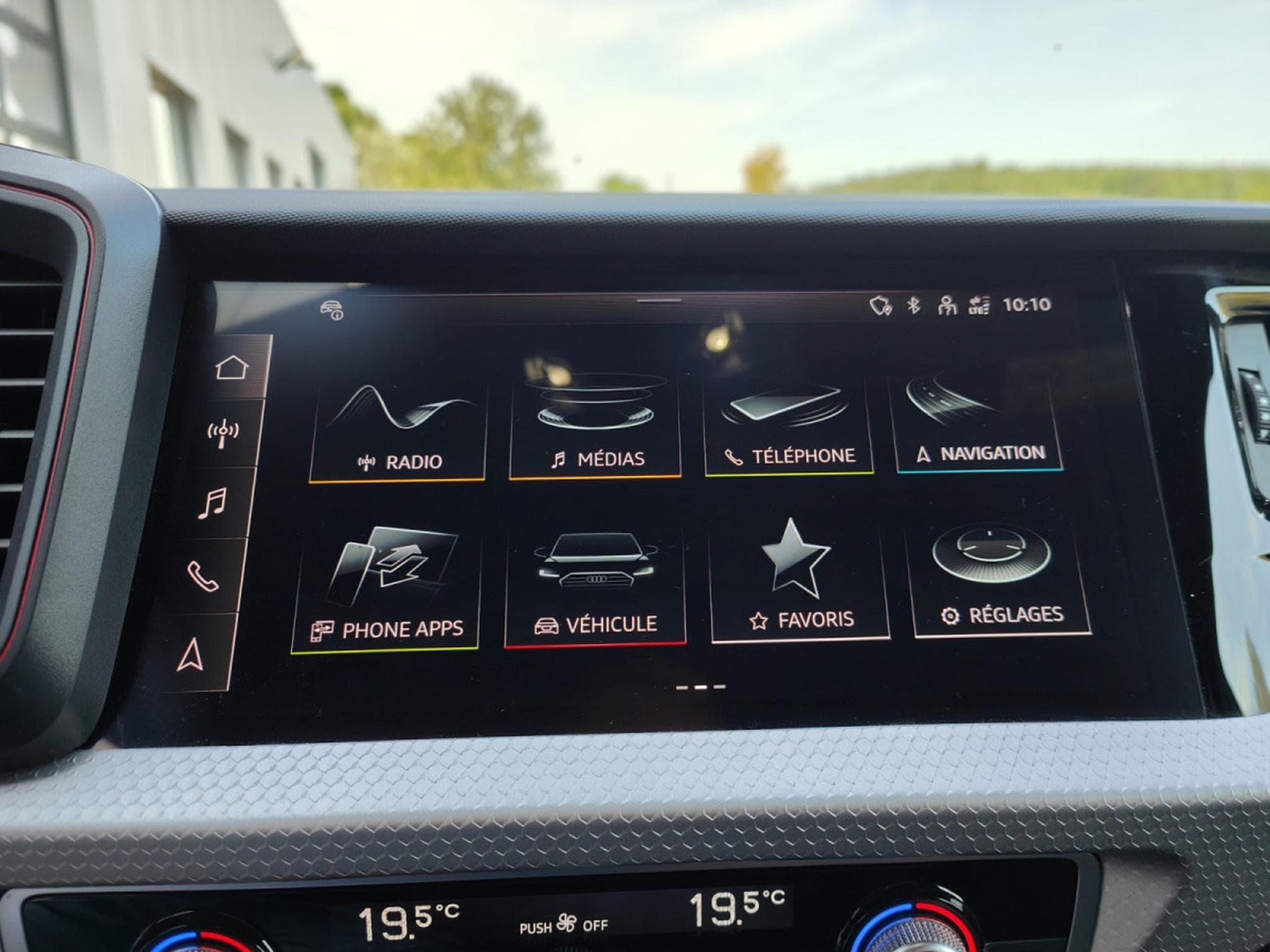 Audi A1 A1 SPORTBACK 30 TFSI S-LINE S-TRONIC CARPLAY ECLAIRAGE AMBIA (2023) - Photo 16
