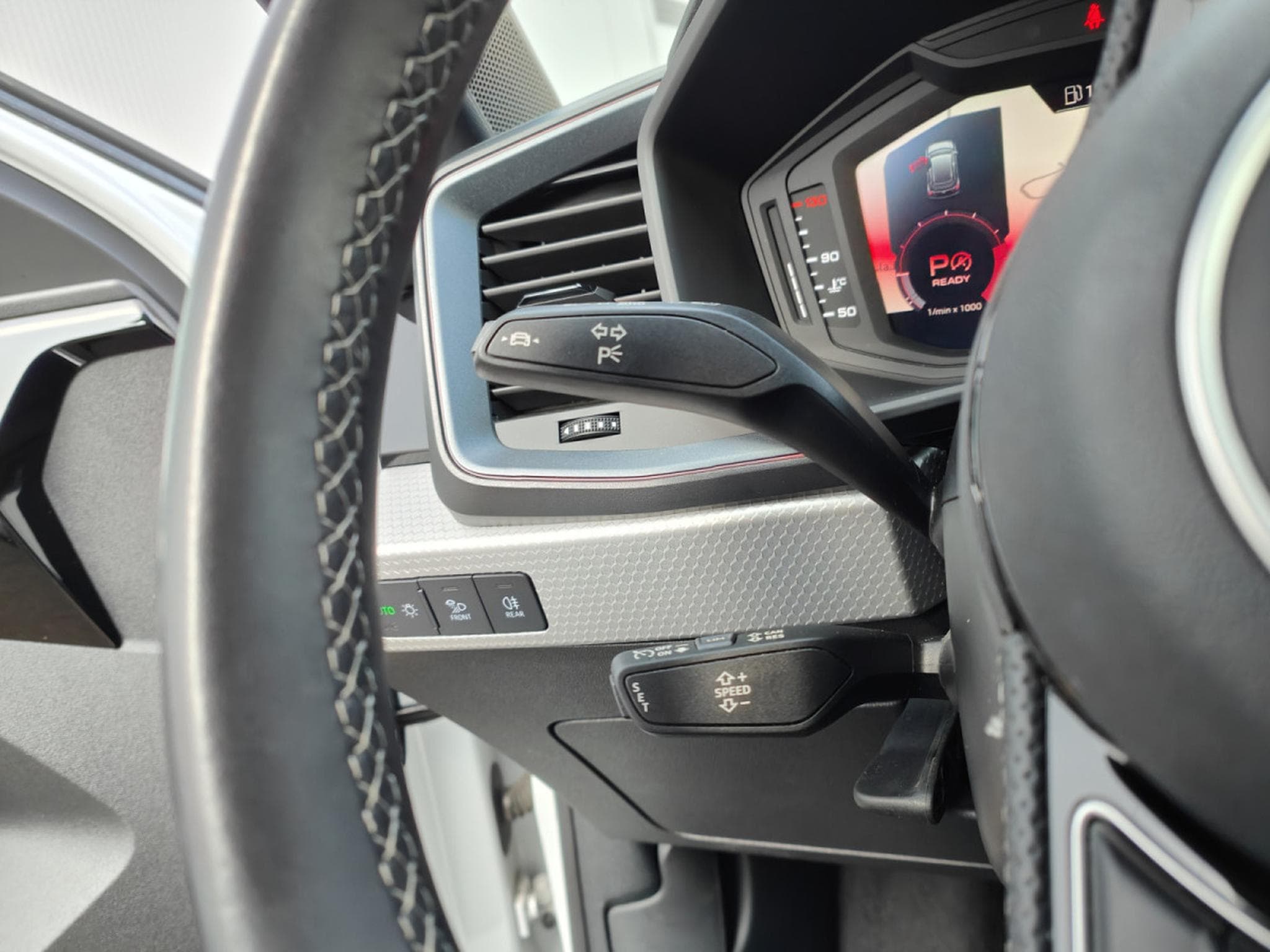 Audi A1 A1 SPORTBACK 30 TFSI S-LINE S-TRONIC CARPLAY ECLAIRAGE AMBIA (2023) - Photo 21