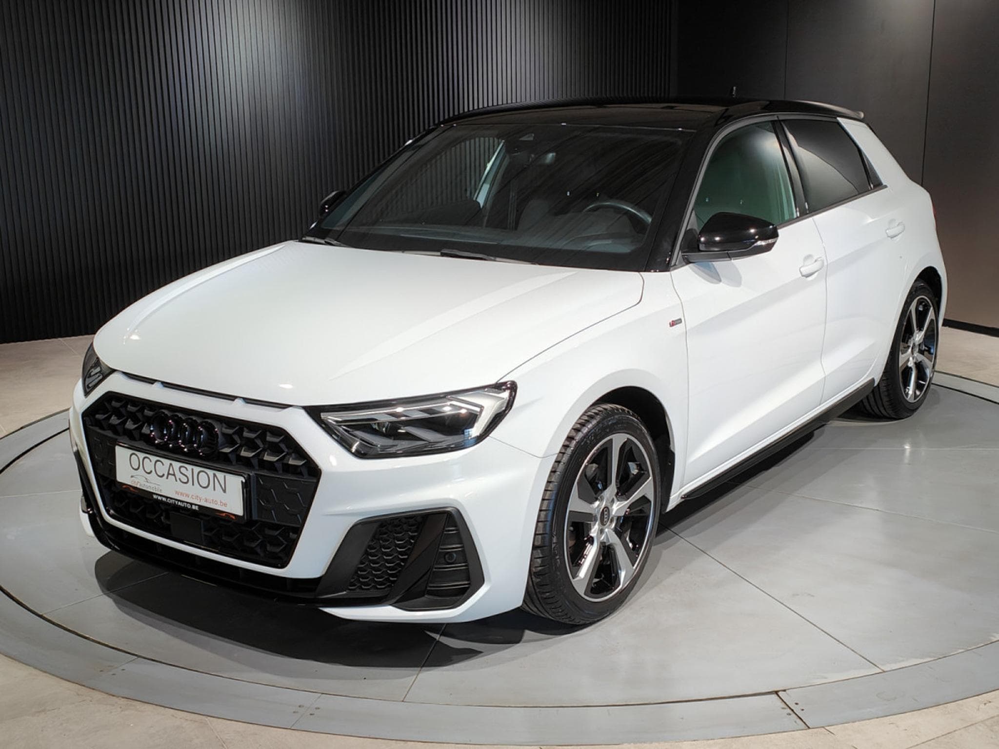 Audi A1 A1 SPORTBACK 30 TFSI S-LINE S-TRONIC CARPLAY ECLAIRAGE AMBIA (2023) - Photo 6