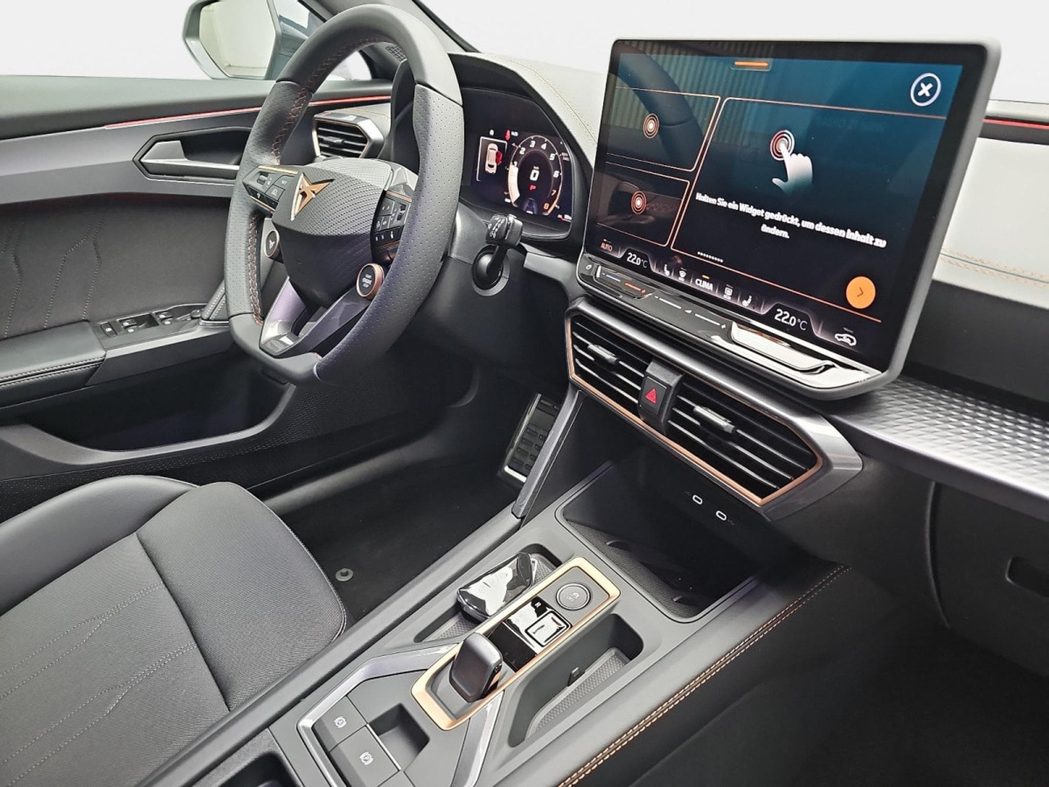 Cupra Formentor 1.5 TSi PHEV DSG 204 (2026) - Photo 16