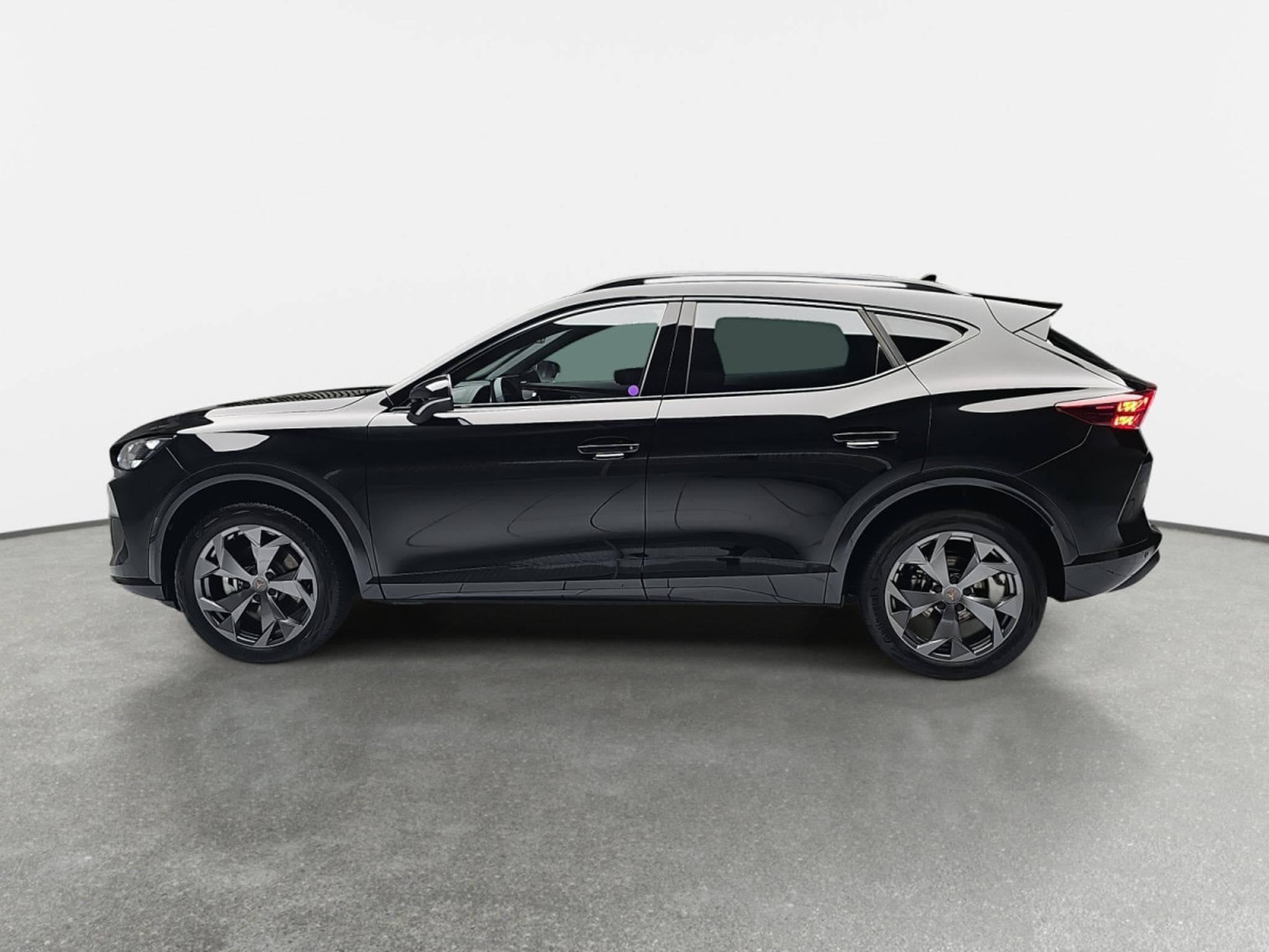 Cupra Formentor 1.5 TSi PHEV DSG 204 (2026) - Photo 5