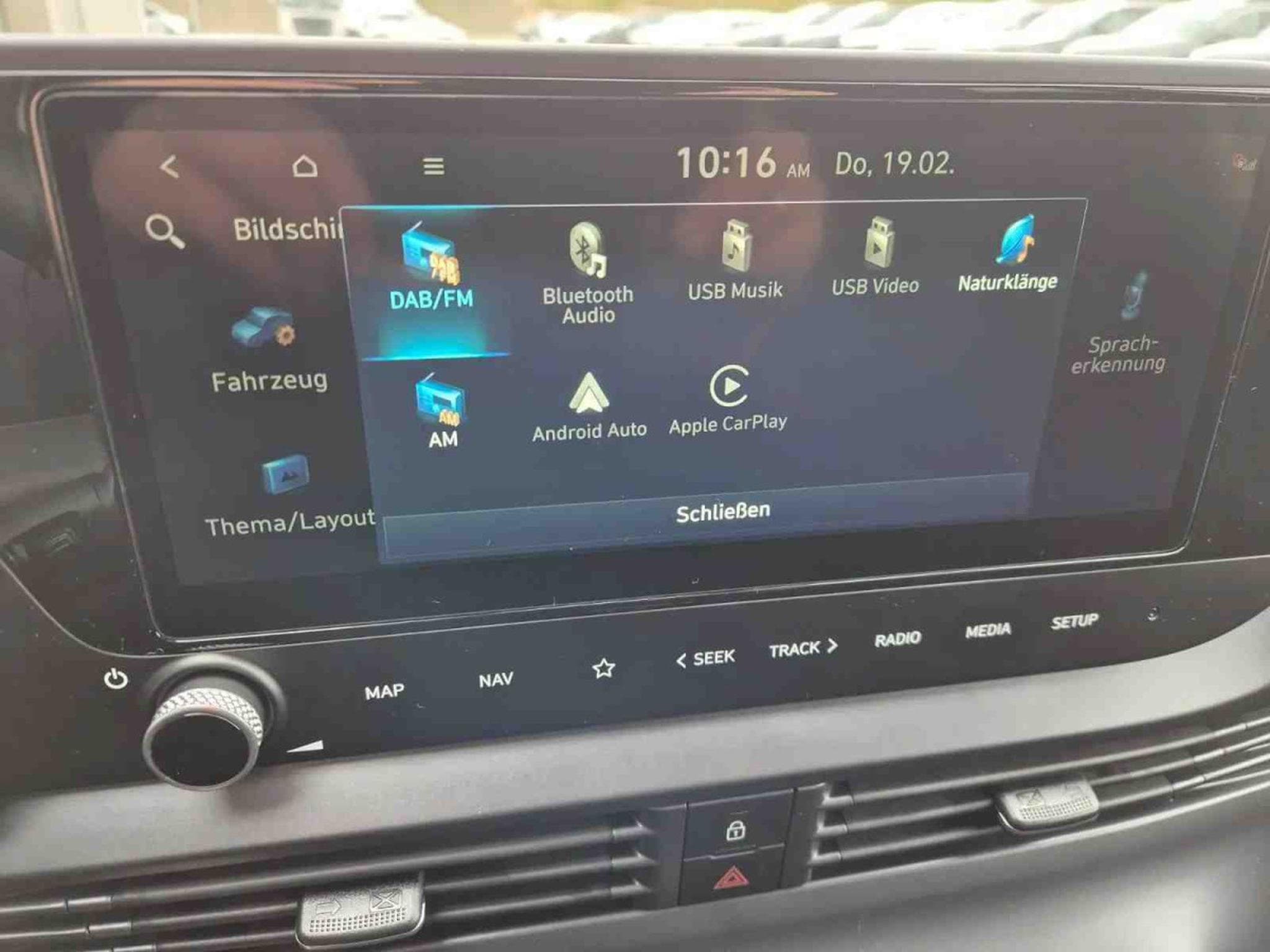 Hyundai i20 1.0T-GDI AT 90 Trend (2026) - Photo 16