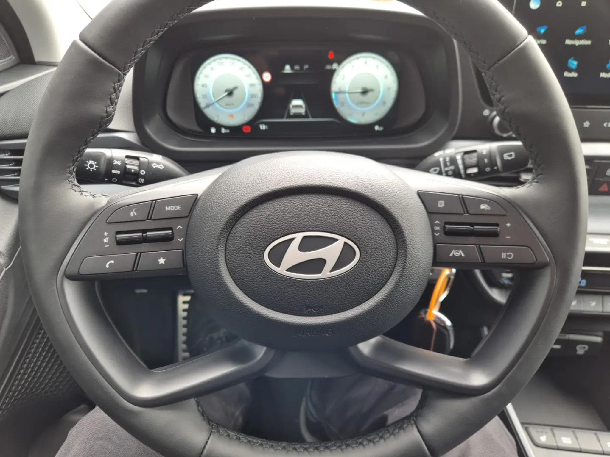 Hyundai i20 1.0T-GDI 90 Trend (2026) - Photo 19