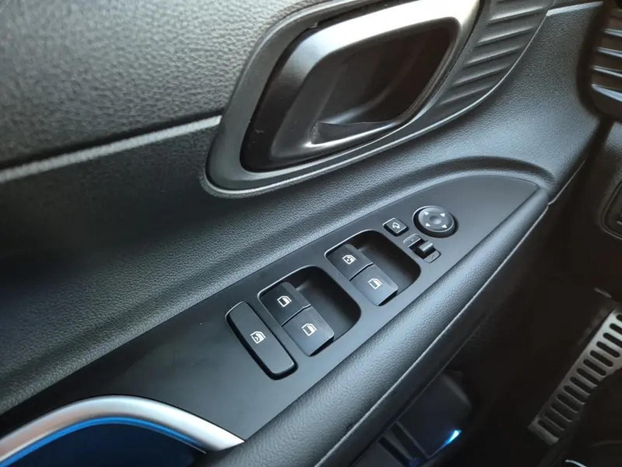Hyundai Bayon 1.0T-GDI 90 Trend (2026) - Photo 16