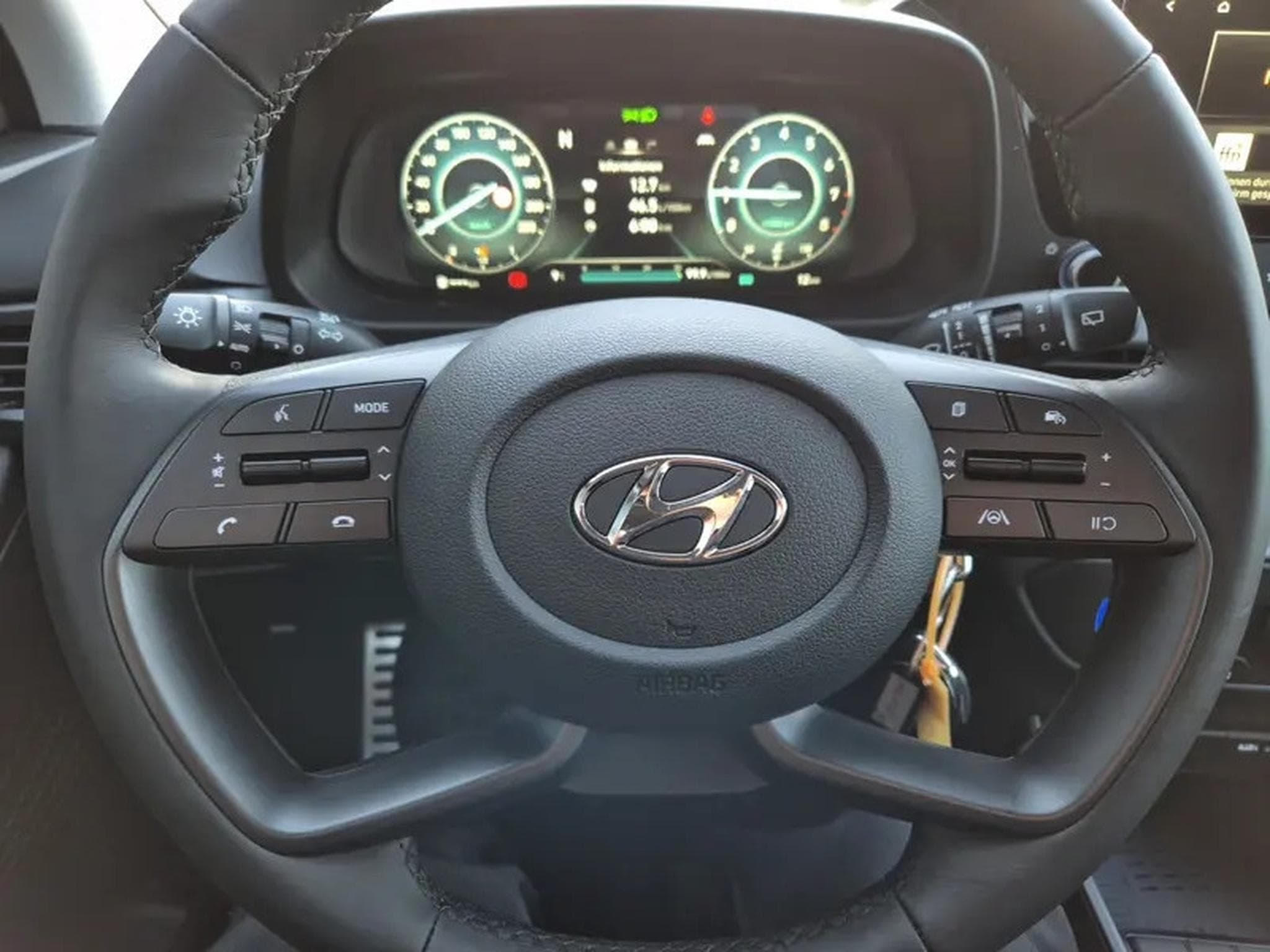 Hyundai Bayon 1.0T-GDI 90 Trend (2026) - Photo 18