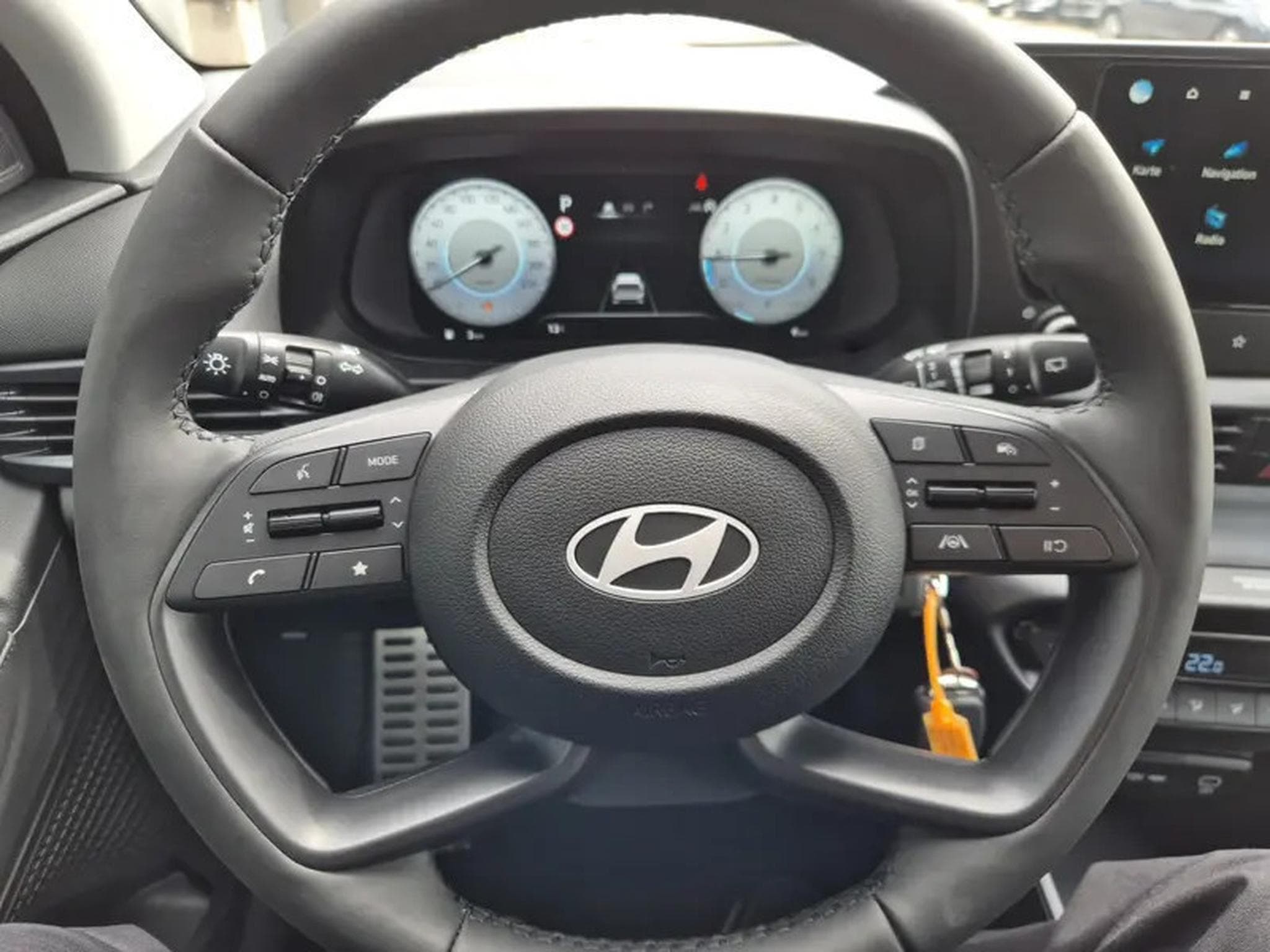 Hyundai Bayon 1.0T-GDI 90 AT Trend (2026) - Photo 17