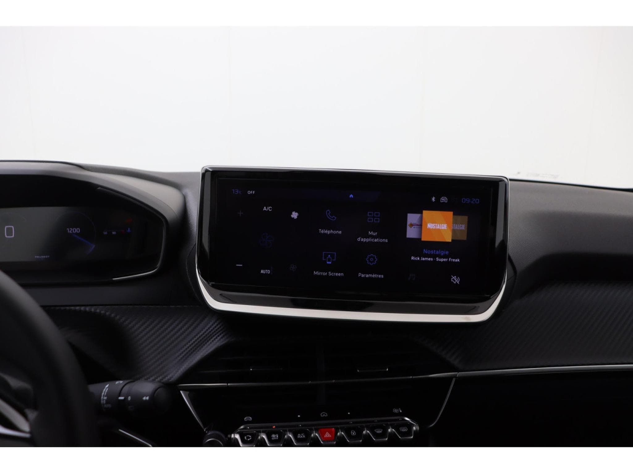 Peugeot 208 1.2 PureTech 100 Envy (2026) - Photo 15