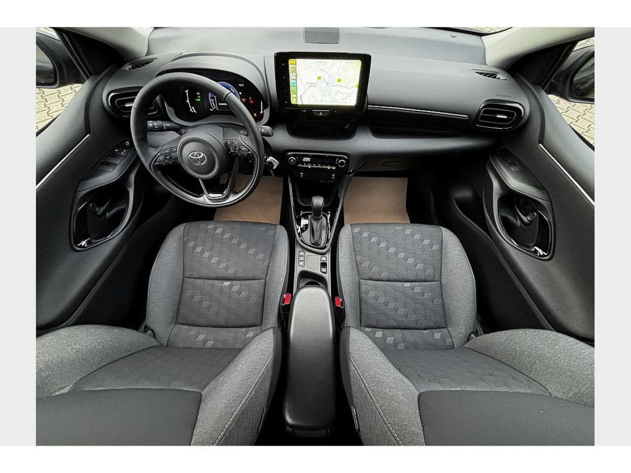 Toyota Yaris 1.5 VVT-i  116 Hybride Teamplayer (2026) - Photo 12