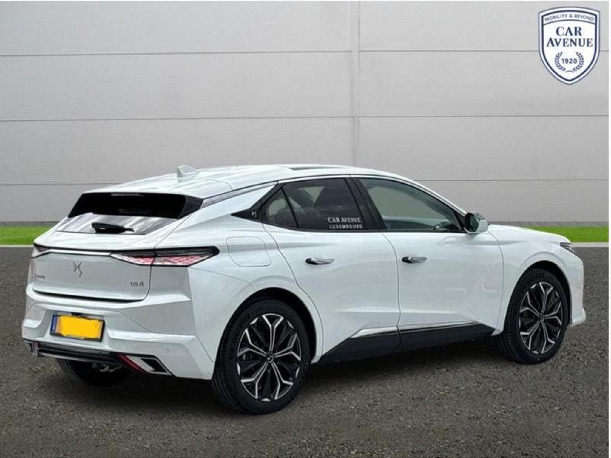 DS Automobiles DS4 E-TENSE 225ch Rivoli (2023) - Photo 2