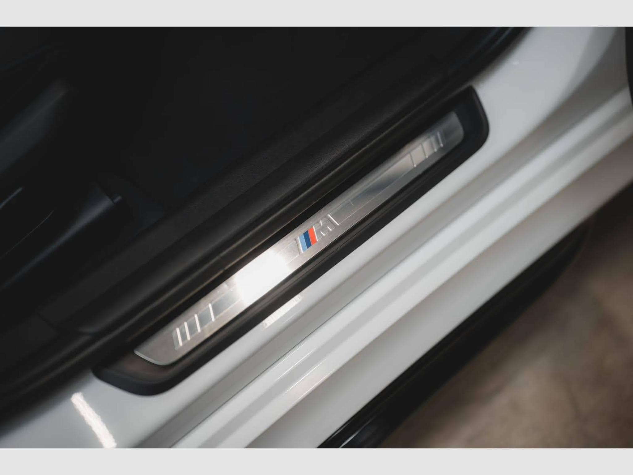 BMW Série 3 330 i xDrive M Sport – 1ère Main – Suivi BMW (2020) - Photo 19