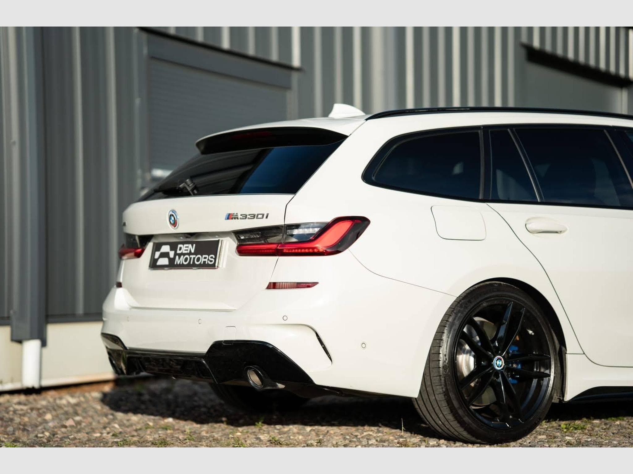 BMW Série 3 330 i xDrive M Sport – 1ère Main – Suivi BMW (2020) - Photo 31