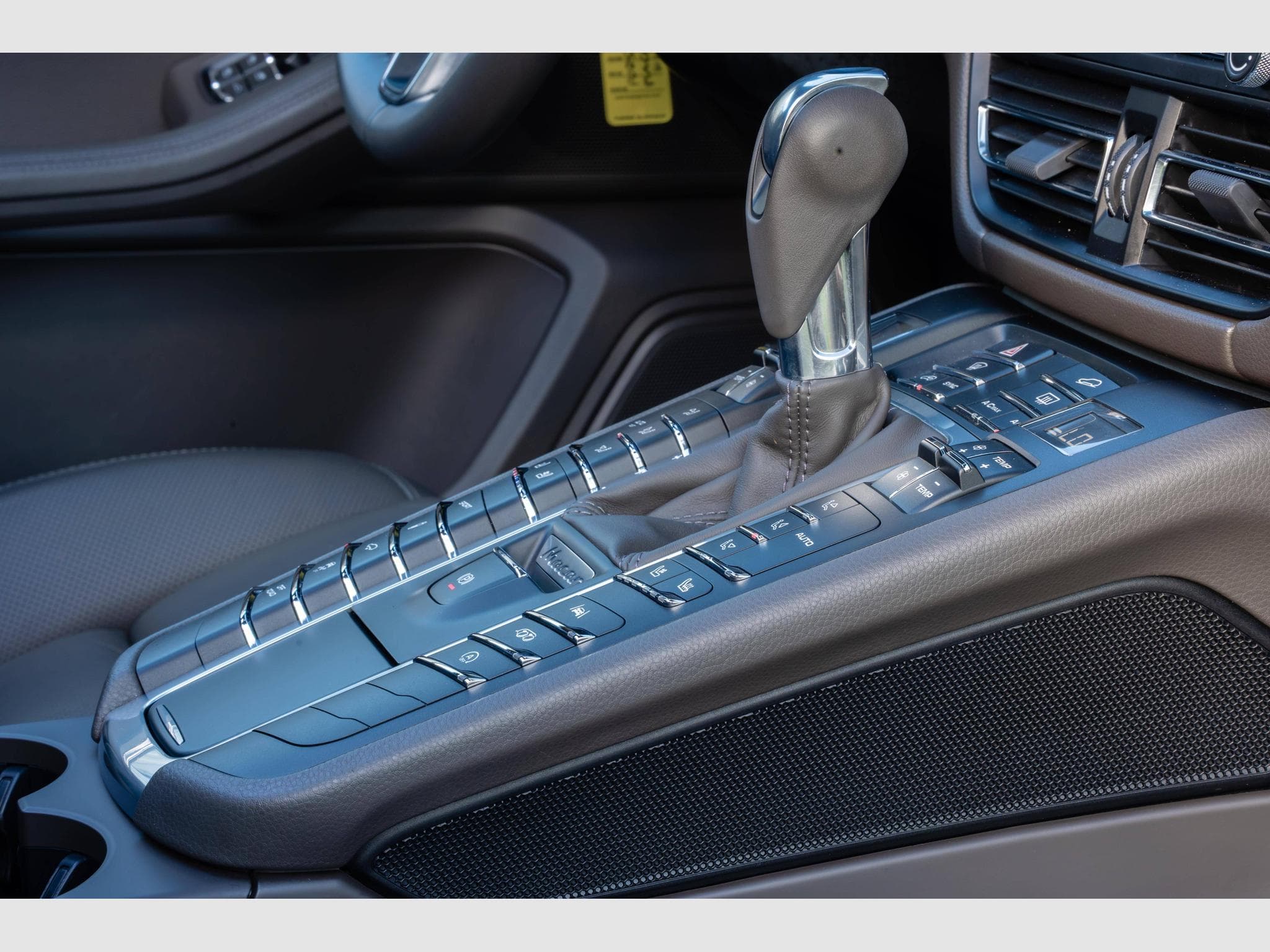 Porsche Macan S 3.0 V6 354ch – 1ère Main, Très Belle Configuration, Malus (2019) - Photo 30