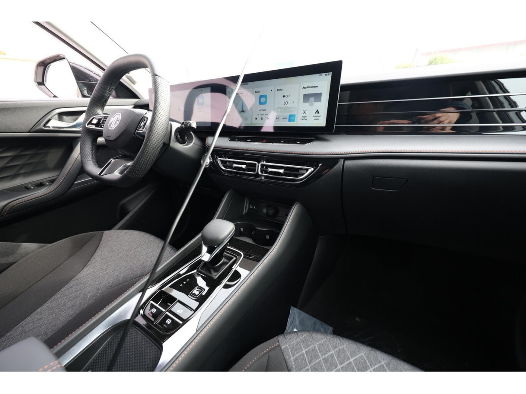 MG HS 1.5  HEV+ 224 Auto  Comfort (2026) - Photo 10