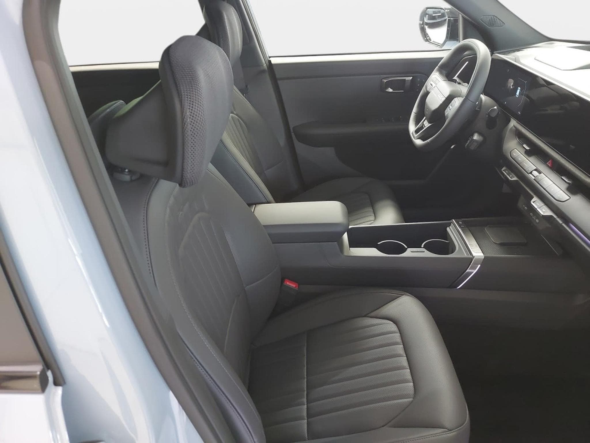 Kia Seltos 1.6 T-GDI 180 DCT AWD X-LINE (2026) - Photo 13