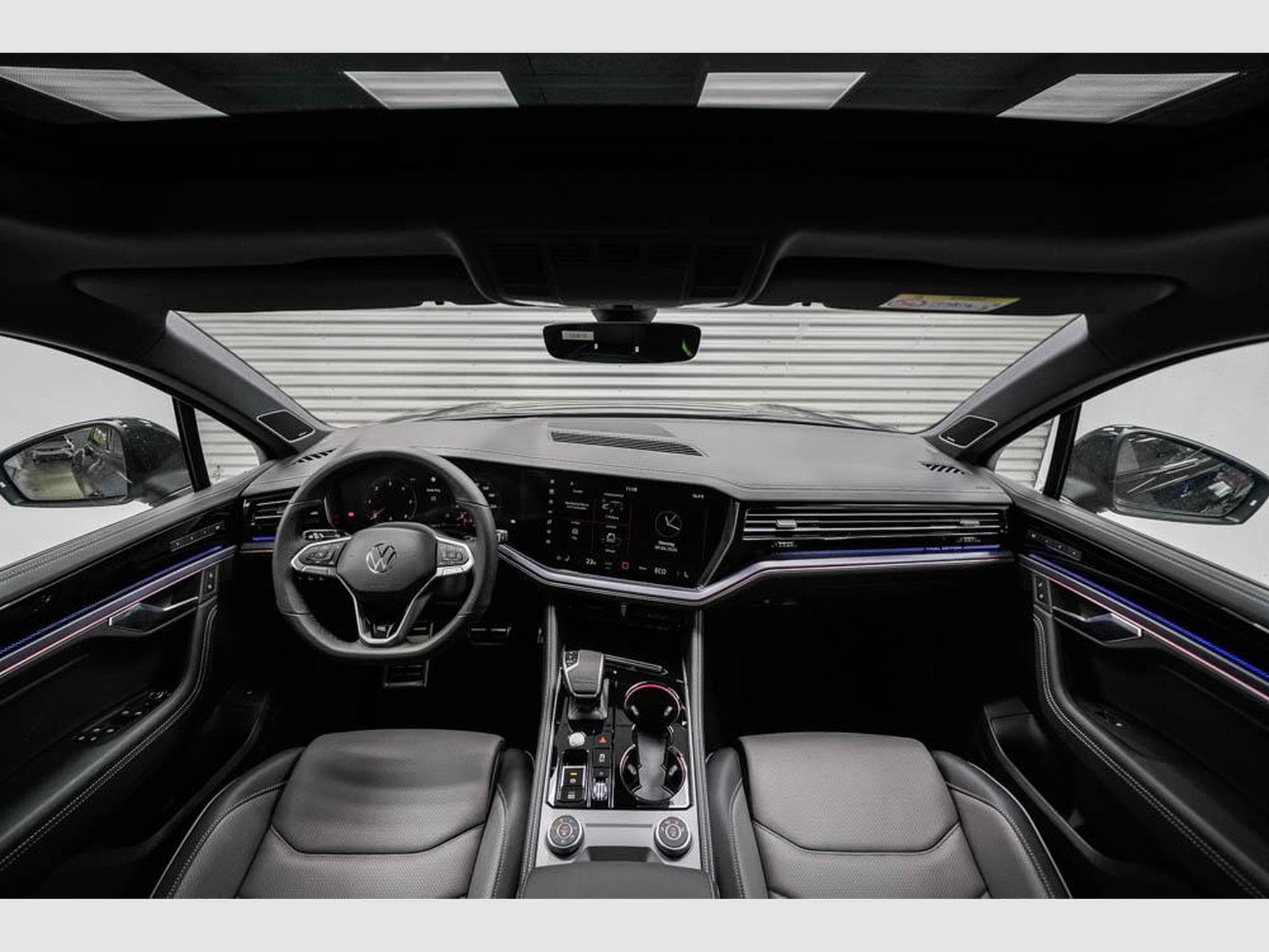 VW Touareg 3,0 V6 TDI (2026) - Photo 6