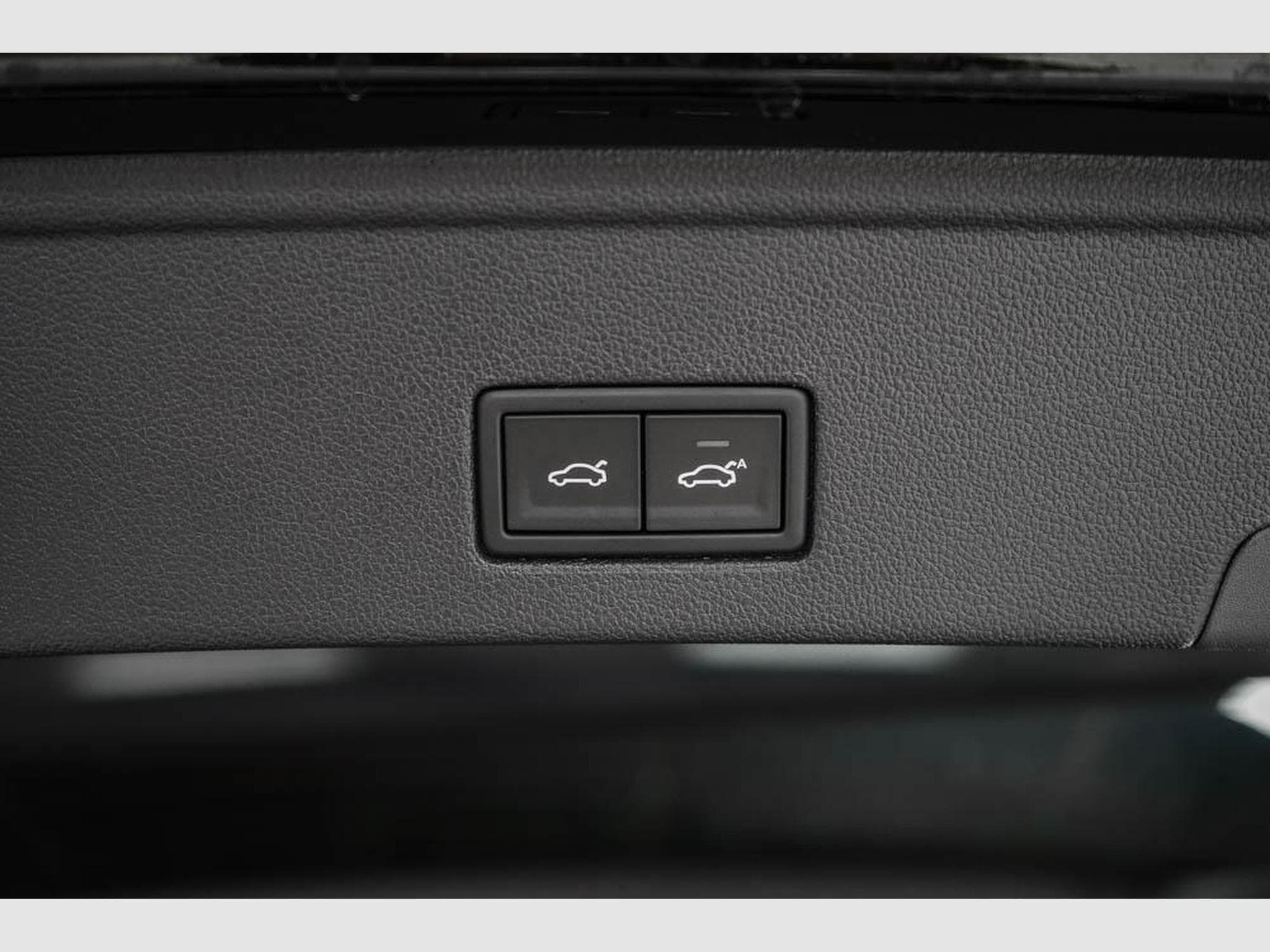 VW Touareg 3,0 V6 TDI (2026) - Photo 21