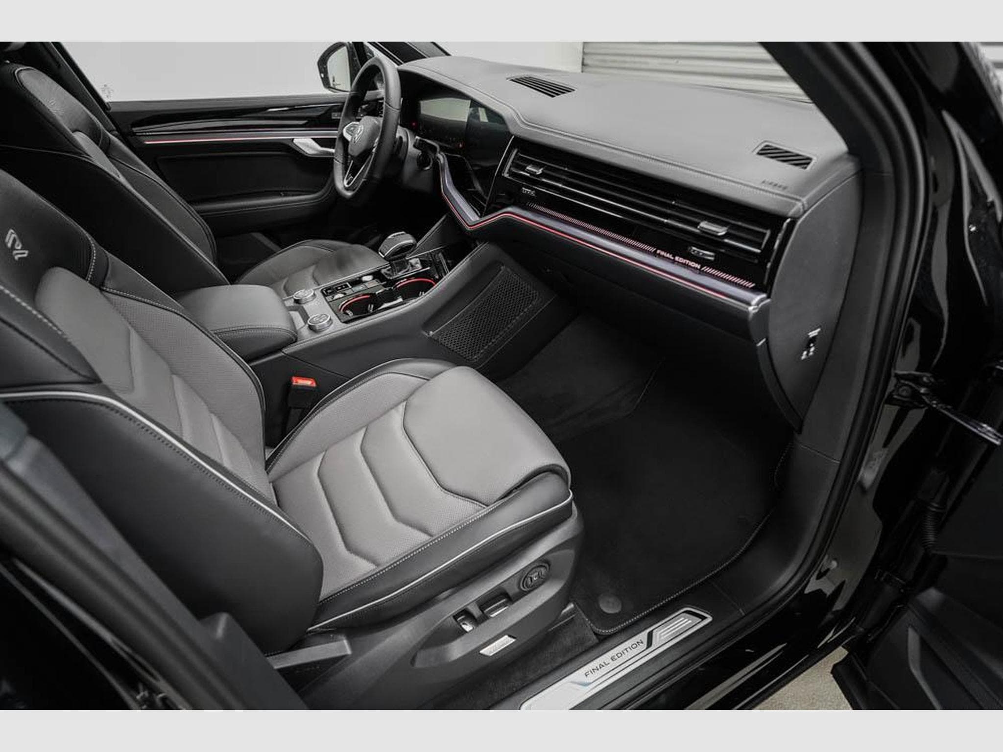 VW Touareg 3,0 V6 TDI (2026) - Photo 22