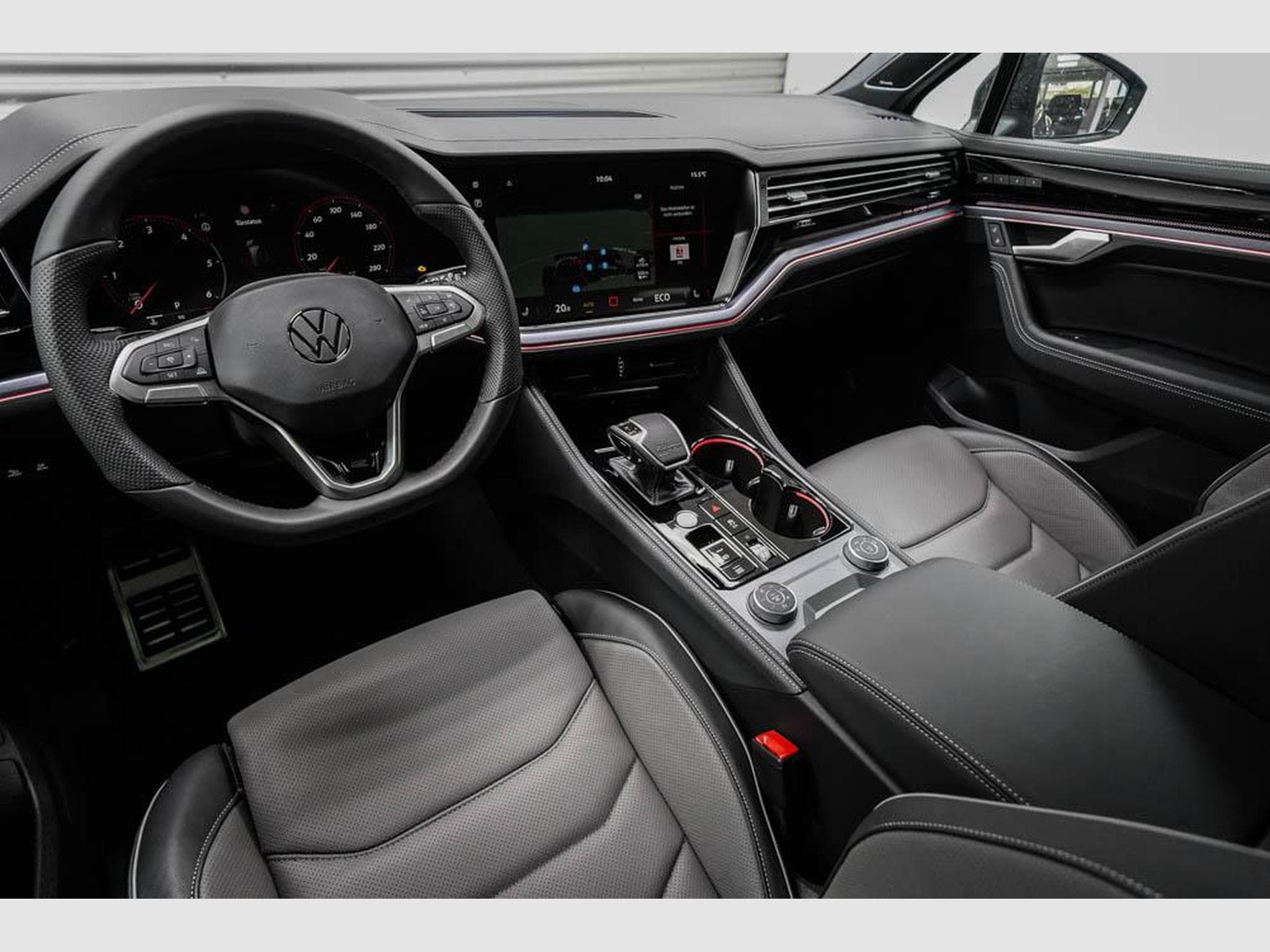 VW Touareg 3,0 V6 TDI (2026) - Photo 7