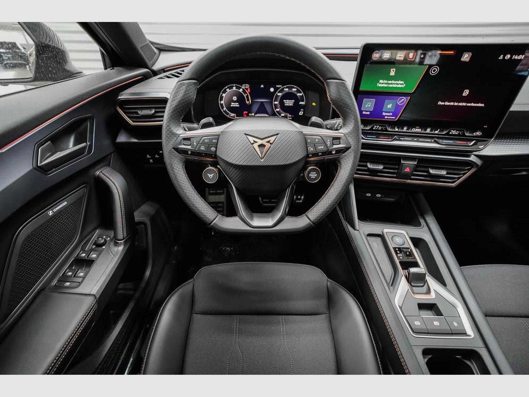 Cupra Formentor 1,5 eTSI DSG (2026) - Photo 8