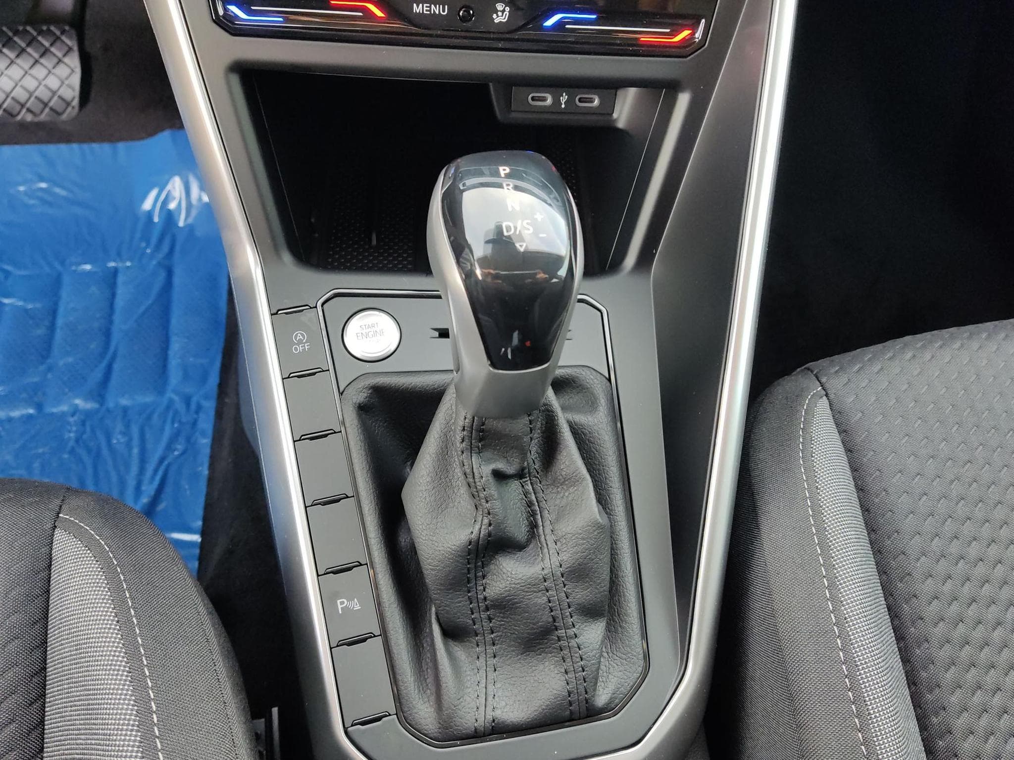 VW Taigo Limited 1.0 TSI (2026) - Photo 9