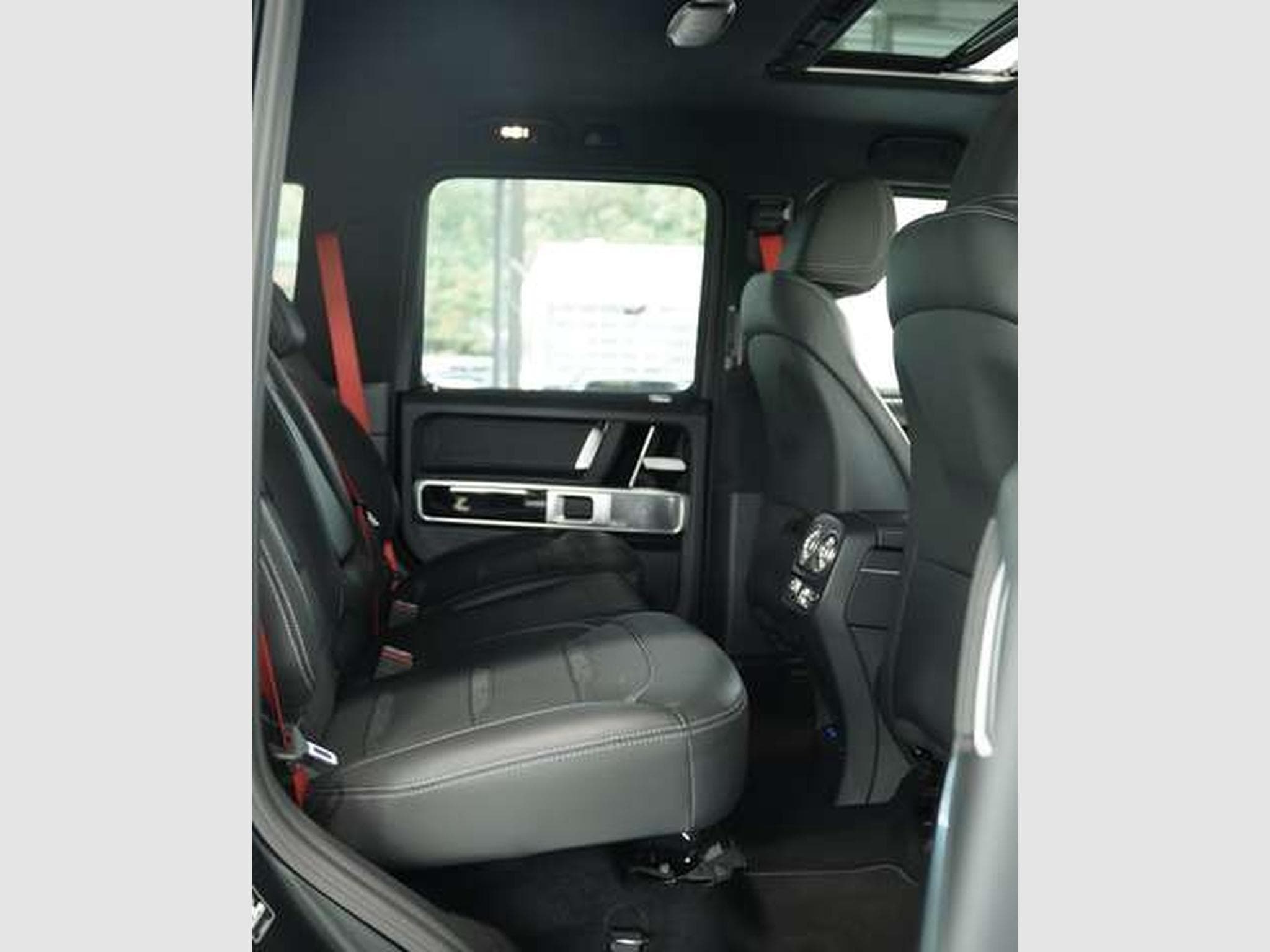 Mercedes G 63 AMG *Magno *MwSt. *MY25 * 22Zoll* Night * (2024) - Photo 24