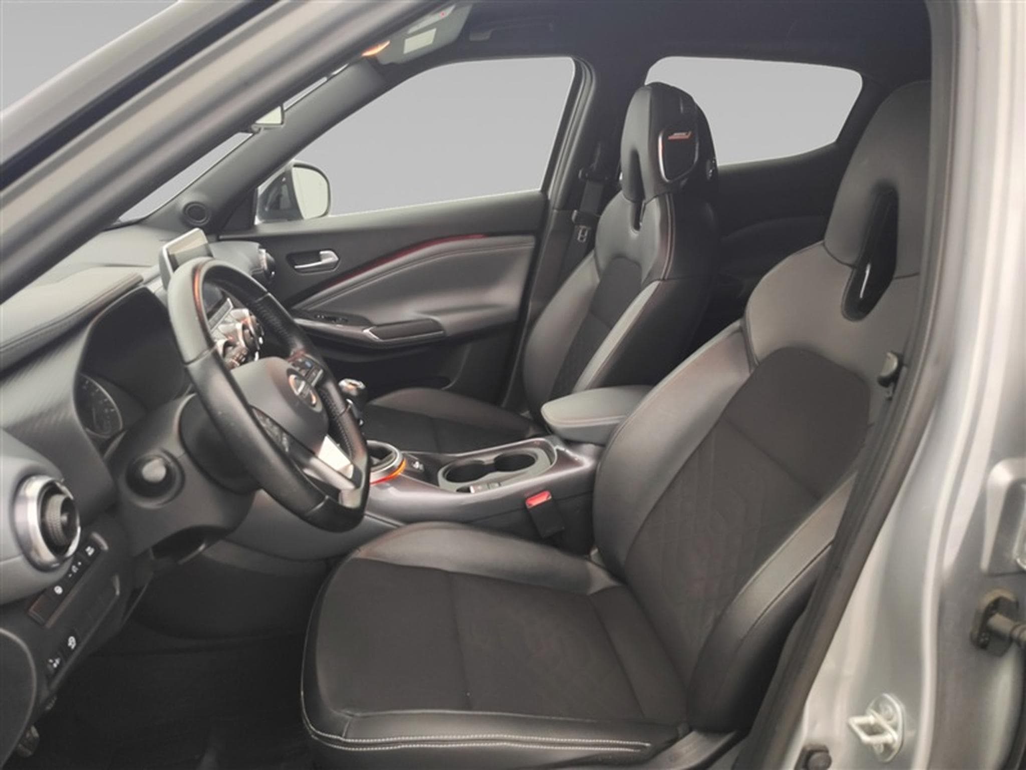 Nissan Juke 1.0 DIG-T 117cv Tekna NAVI / FULL LED / BOSE / CAMERA 360 (2020) - Photo 7