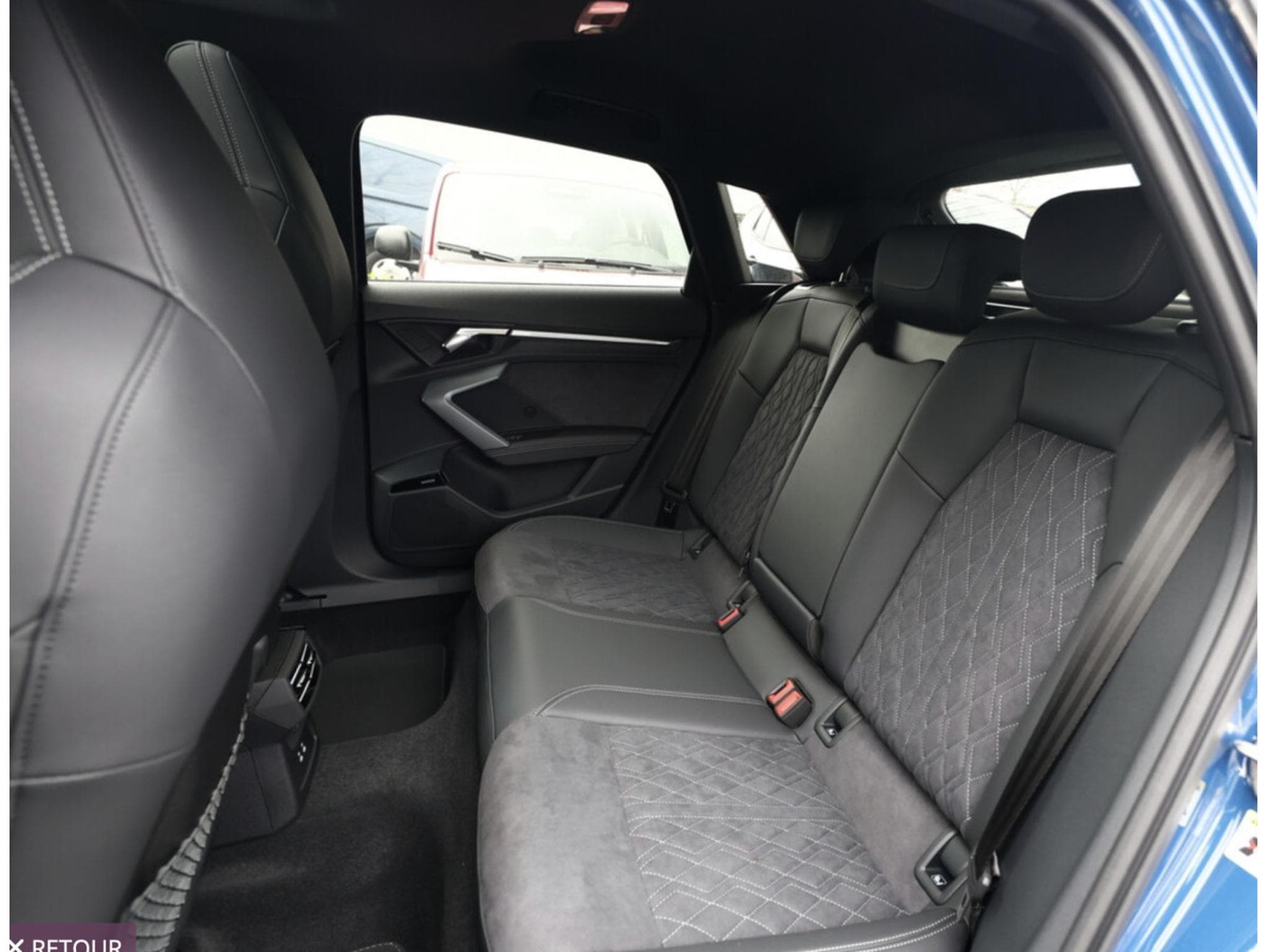 Audi S3 Aidi S3 Sportback 333CV Automatique Quattro (2026) - Photo 9