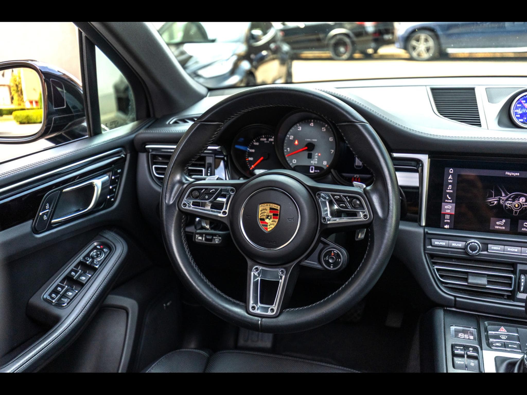 Porsche Macan II 3.0 S PDK (354 CH) – JET BLACK METALLIC (2020) - Photo 11