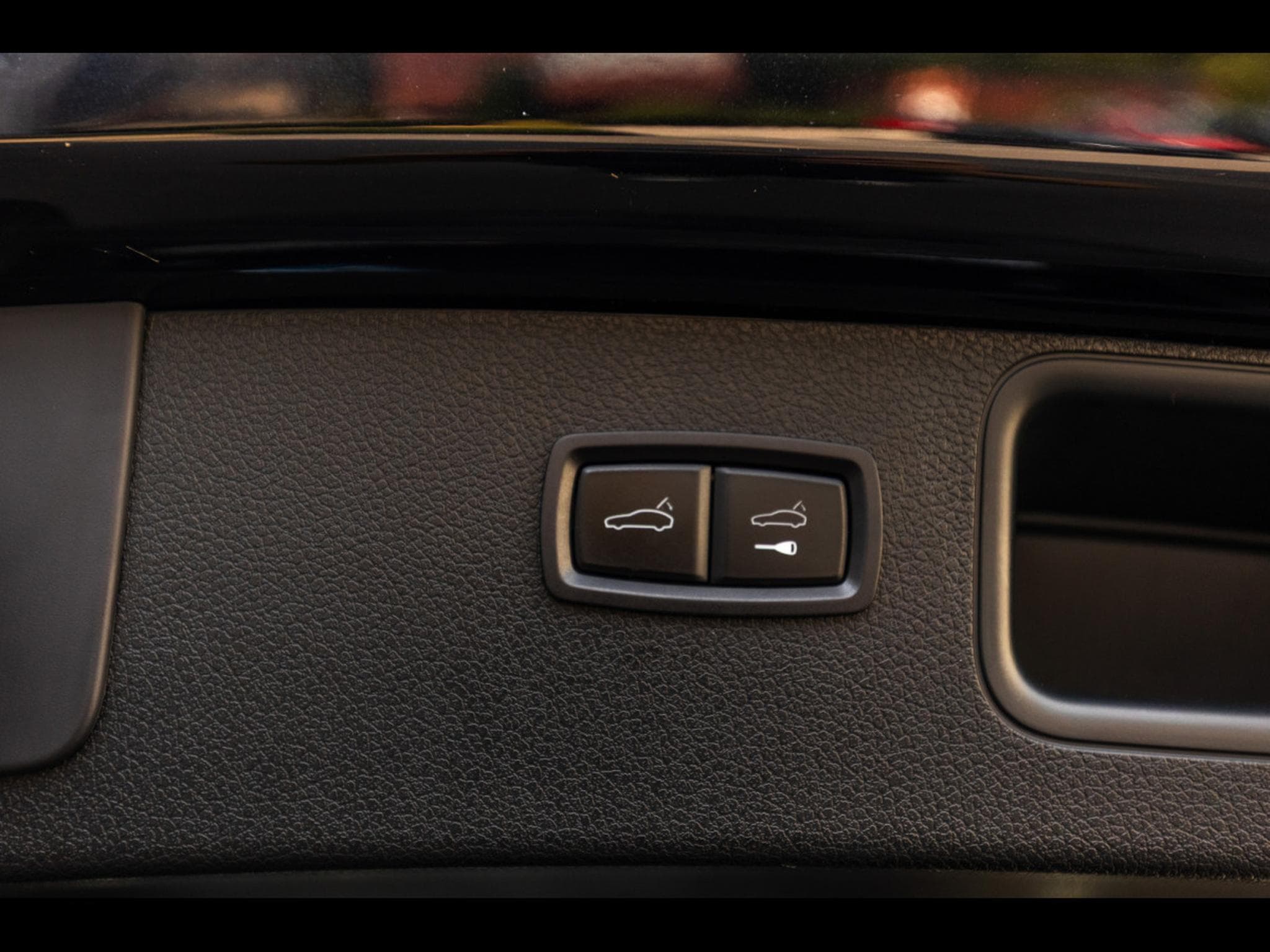 Porsche Macan II 3.0 S PDK (354 CH) – JET BLACK METALLIC (2020) - Photo 22