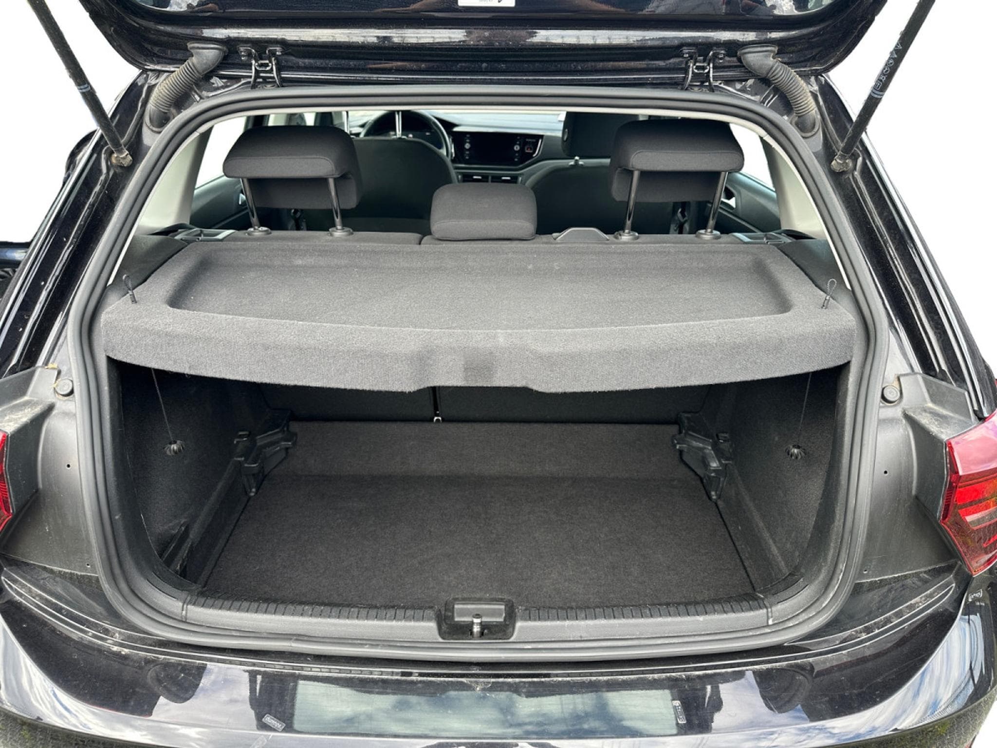 VW Polo 1.0 DSG Life (2024) - Photo 10