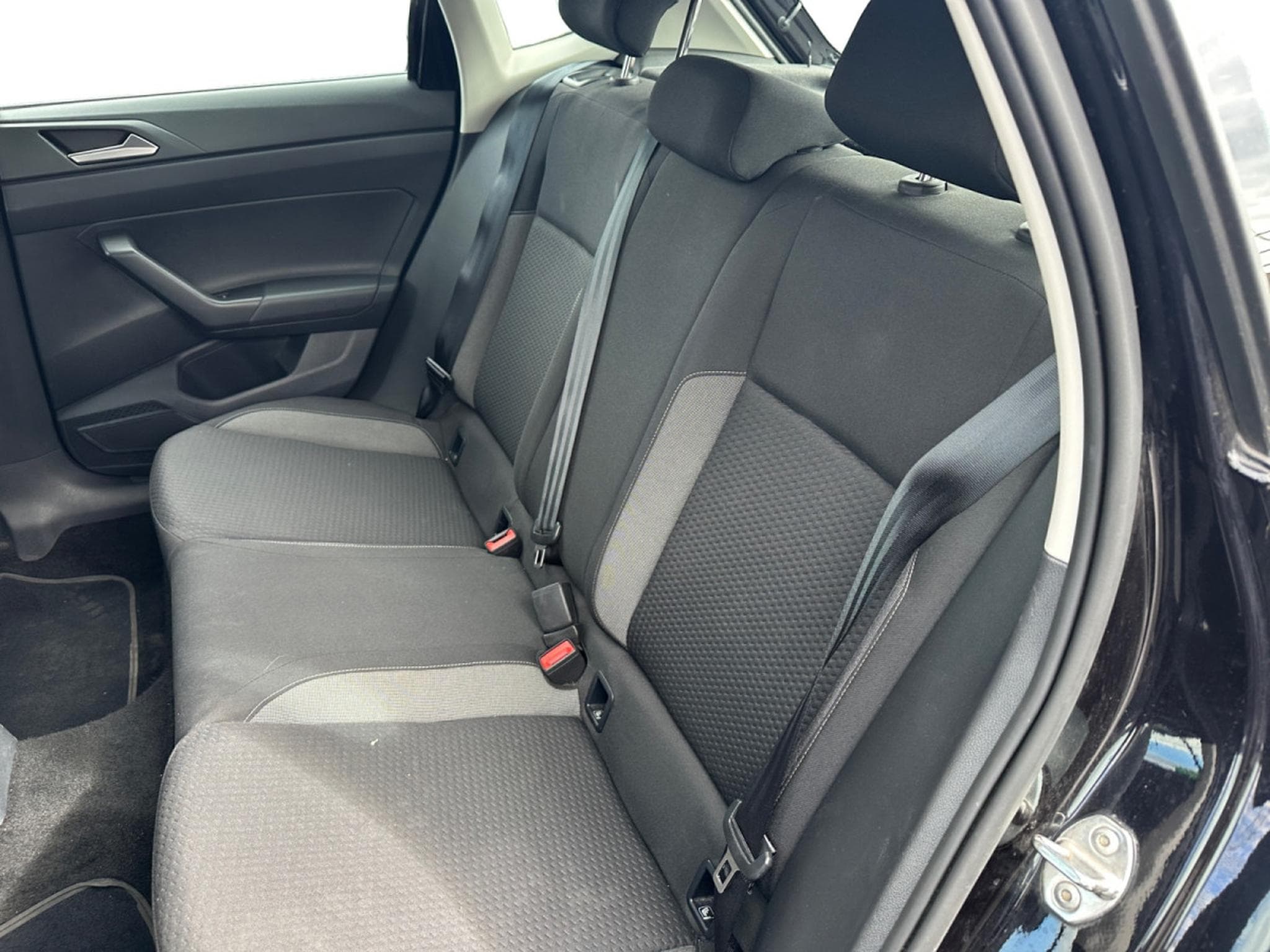 VW Polo 1.0 DSG Life (2024) - Photo 7