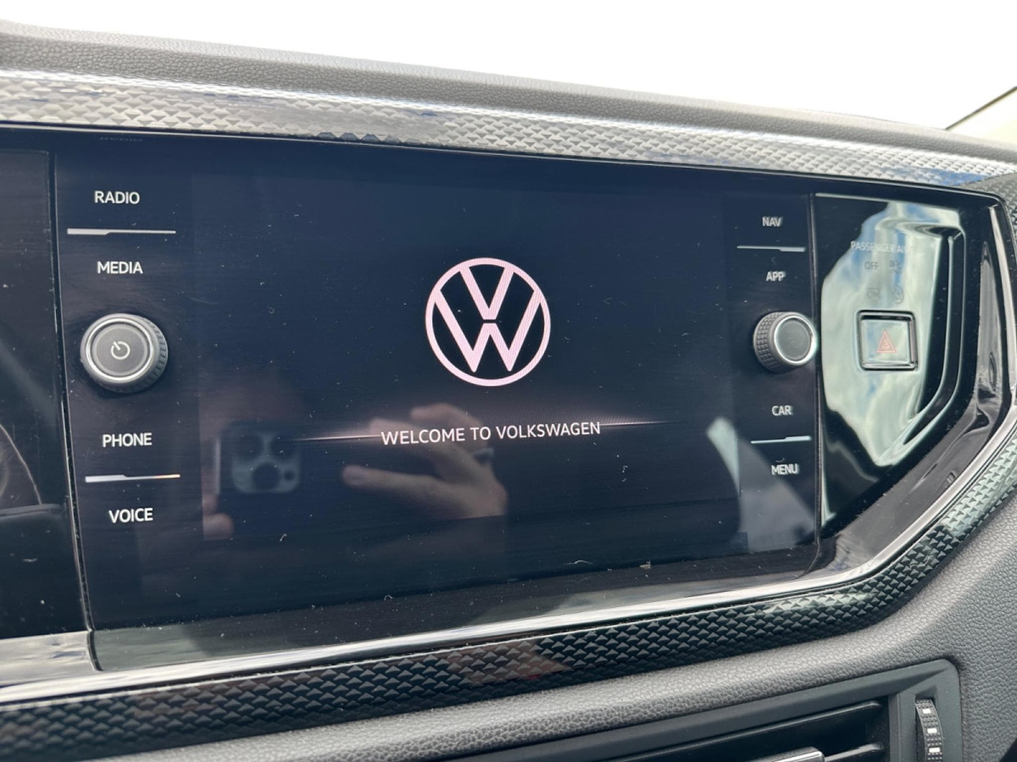 VW Polo 1.0 DSG Life (2024) - Photo 9