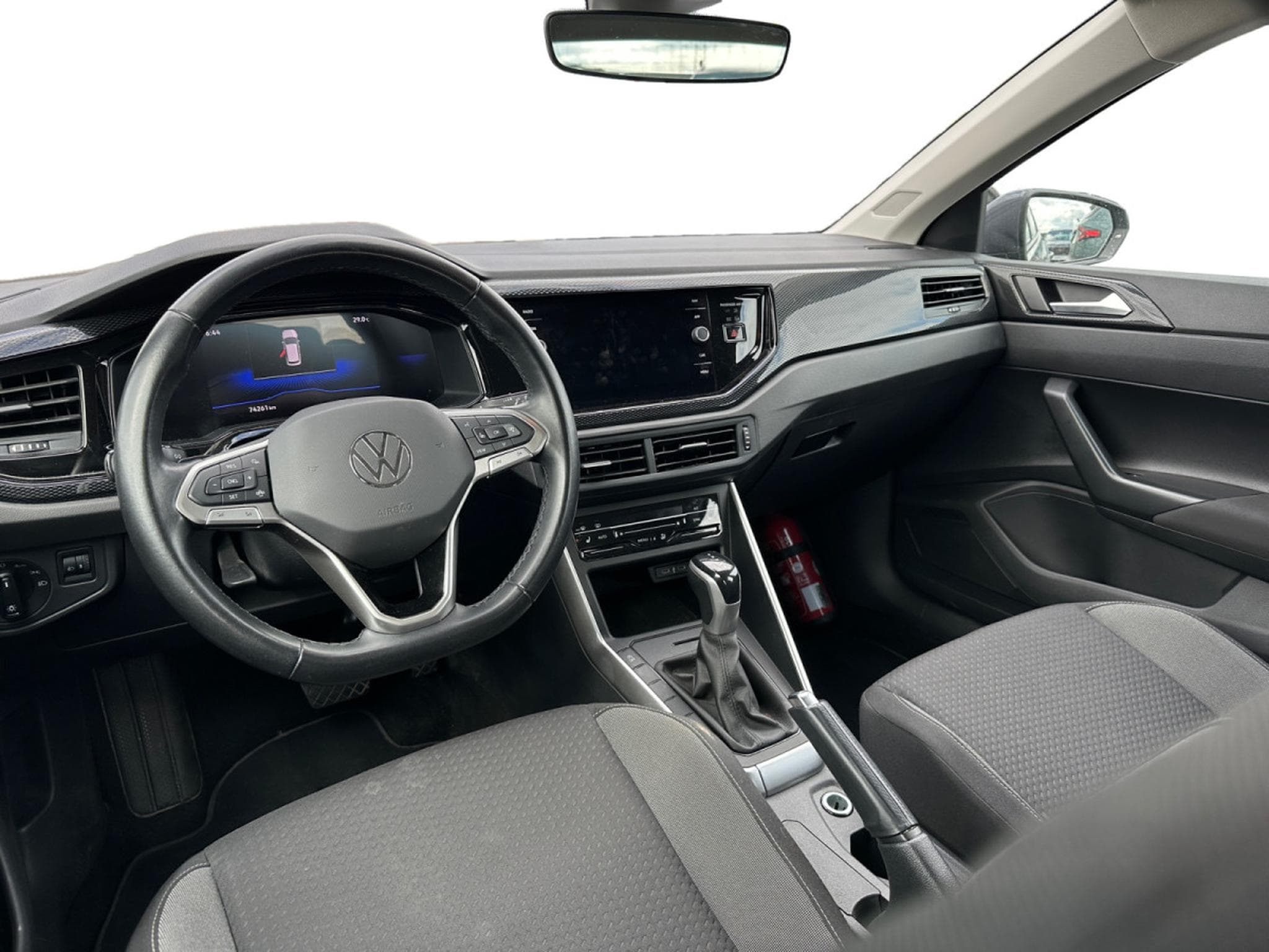 VW Polo 1.0 DSG Life (2024) - Photo 7