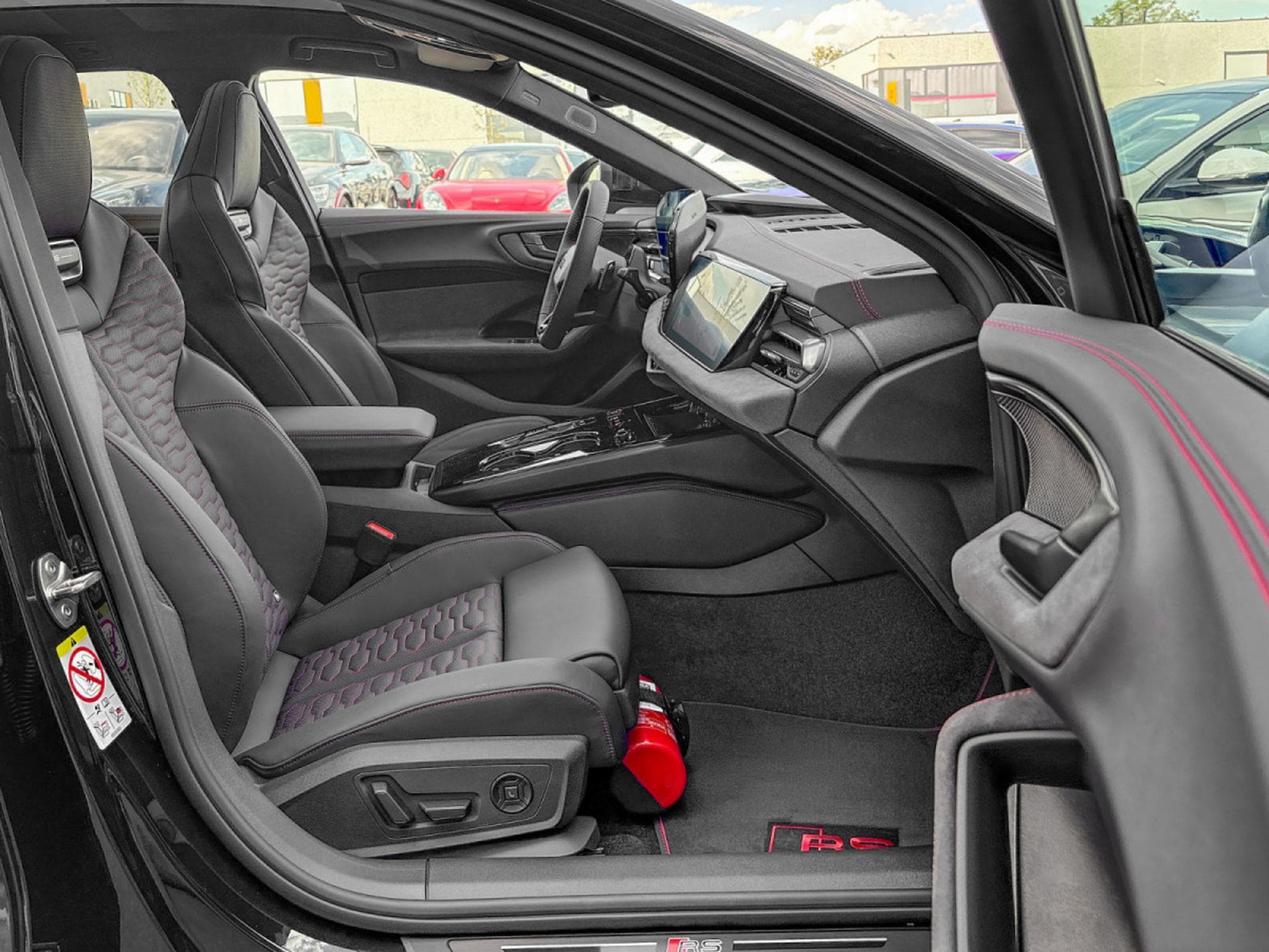 Audi RS5 Audi RS5 Avant Performance Facelift – Carbone_Céramique – RS (2026) - Photo 17