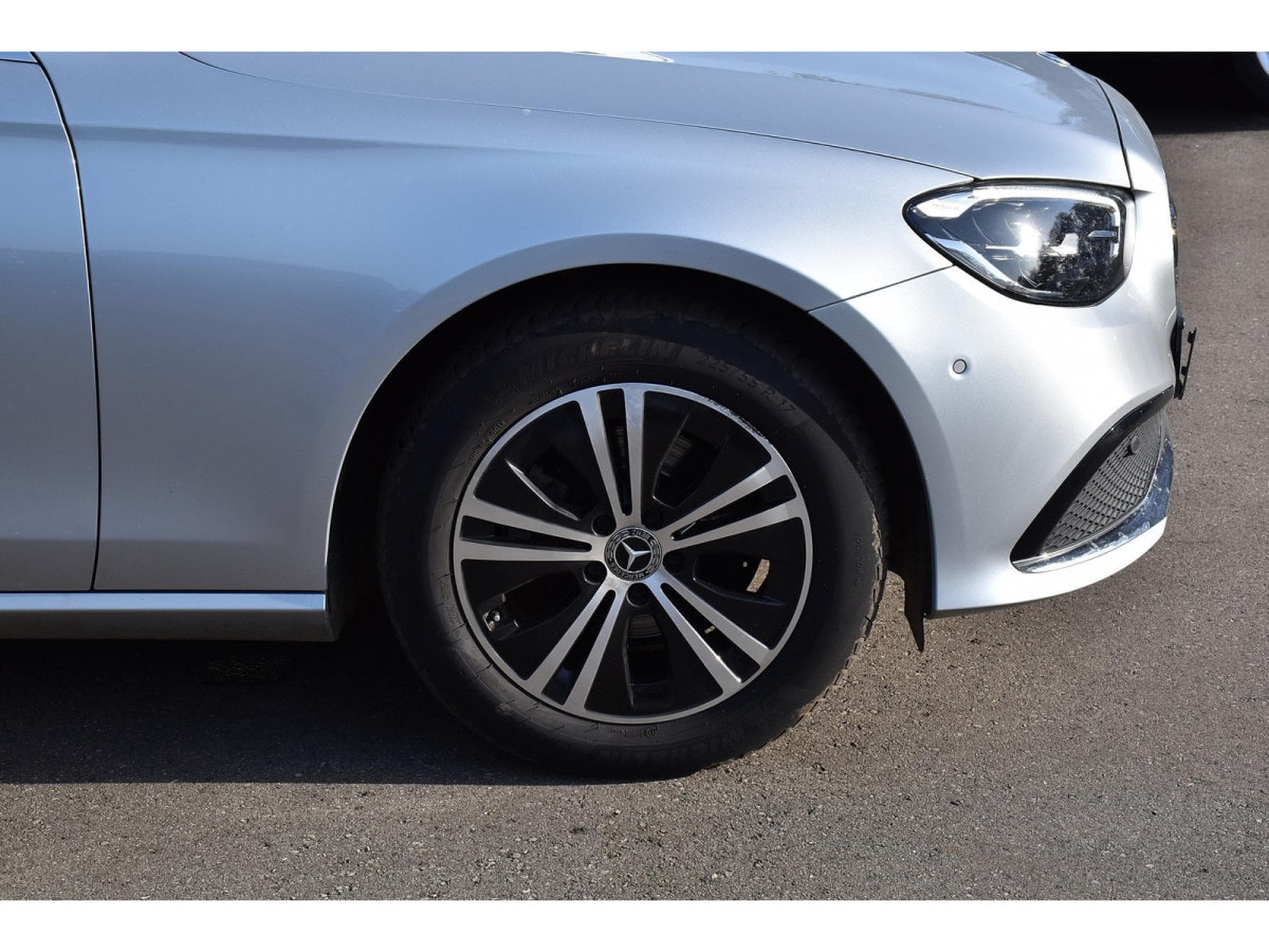 Mercedes E 200 CDI Break 9G-Tronic ANGLE MORT ATT REMORQUE CAM (2022) - Photo 4