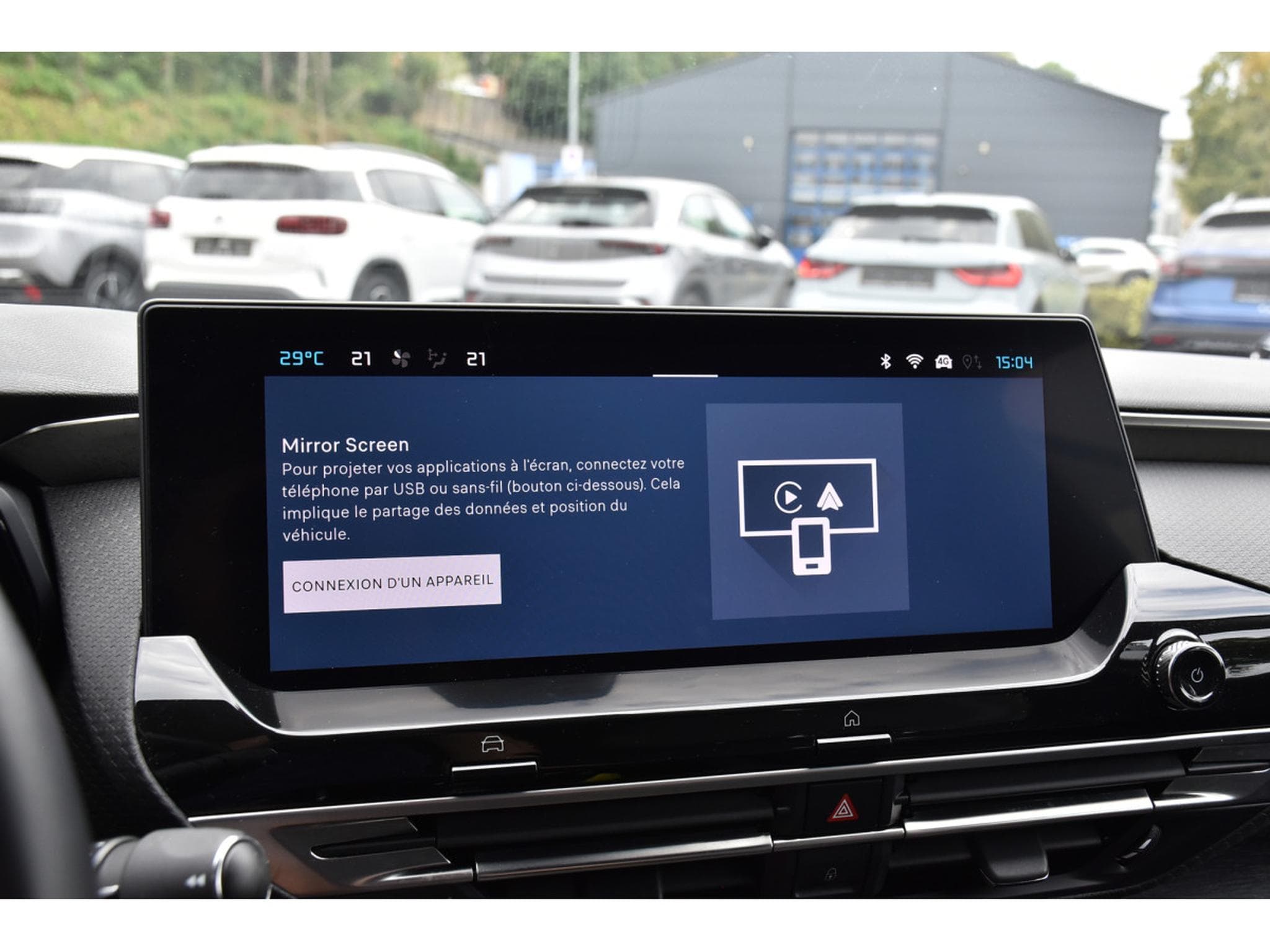 Citroën C5 X 1.2 130 PLUS EAT8 CUIR ACC HUD LANE 1° MAIN (2024) - Photo 13
