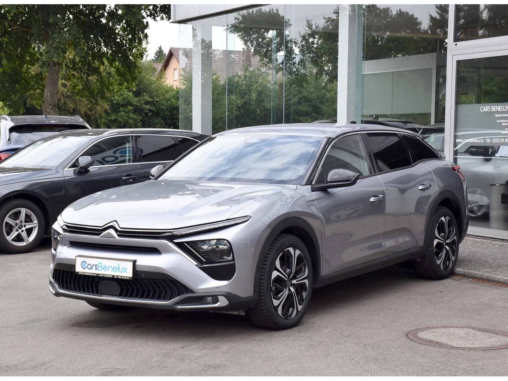 Citroën C5 X 1.2 130 PLUS EAT8 CUIR ACC HUD LANE 1° MAIN (2024) - Photo 2
